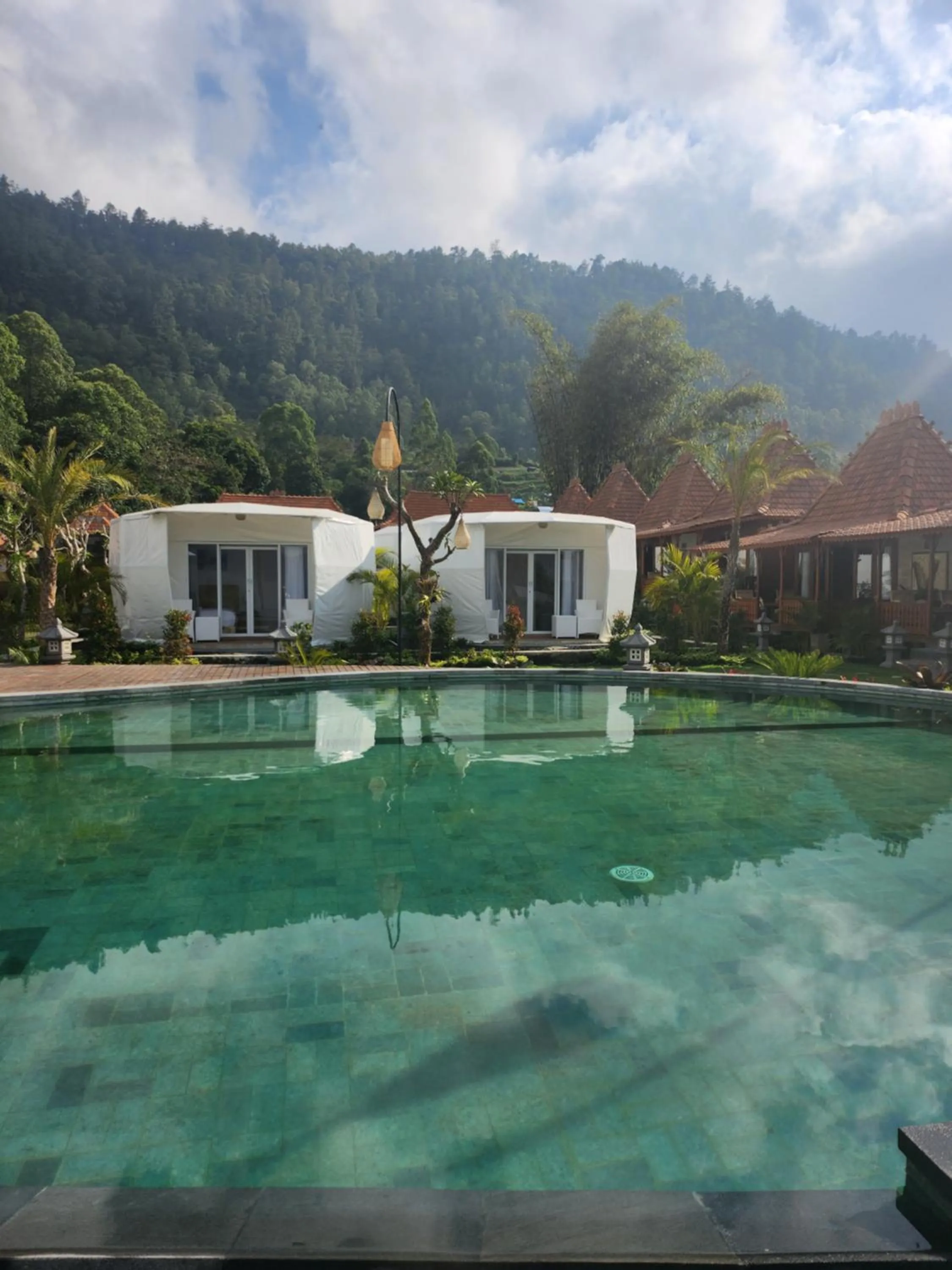 Starlake Villa & Glamping