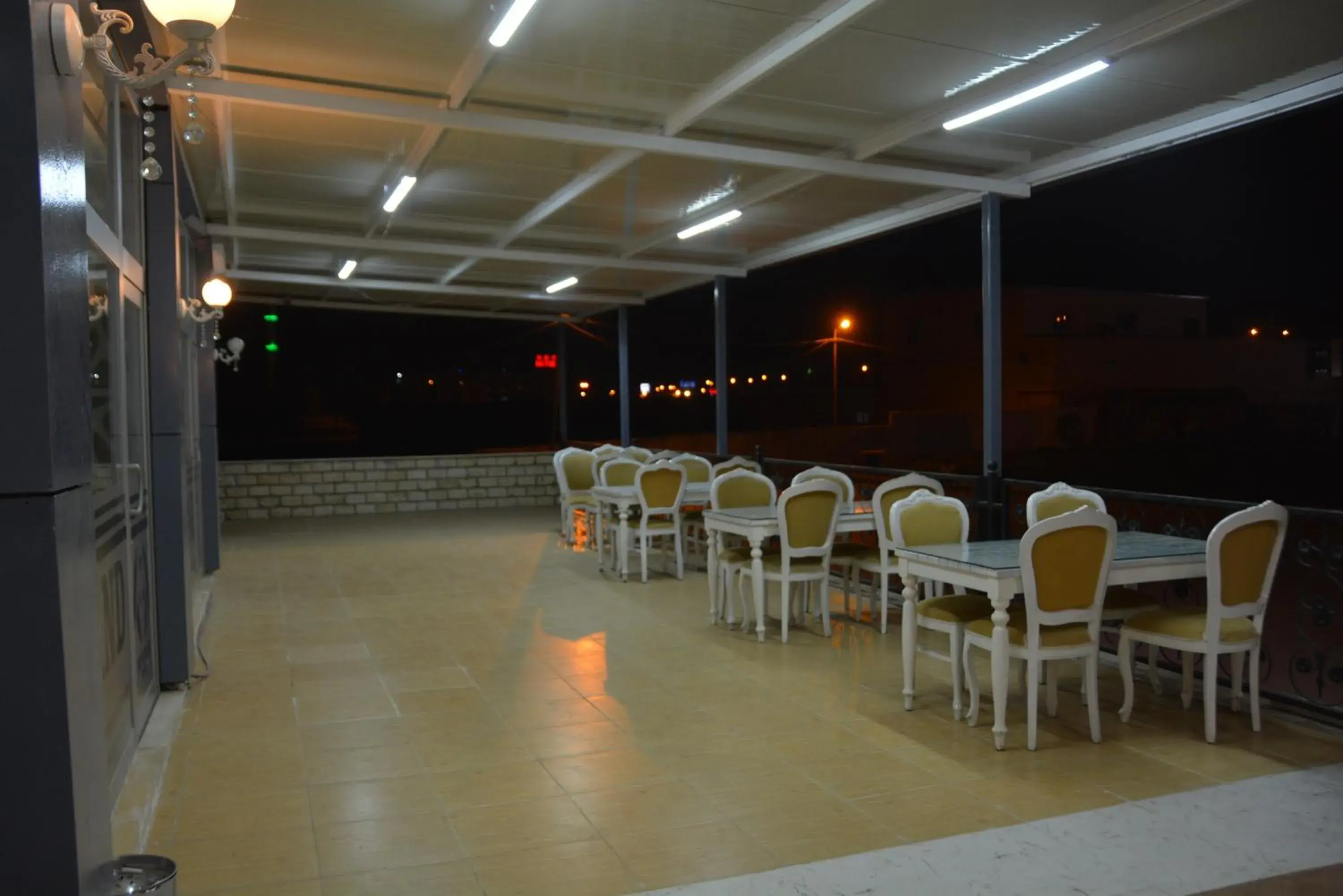 Restaurant/places to eat in NUS GRAND HOTEL Restaurant/places to eat in NUS GRAND HOTEL