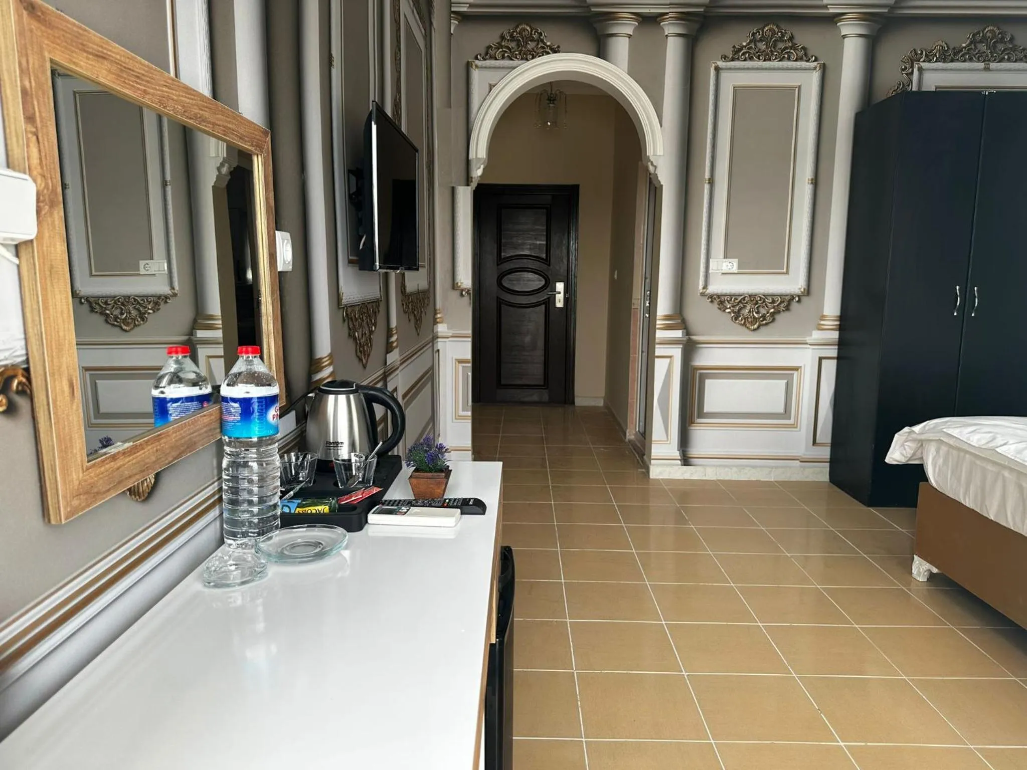 Bed in NUS GRAND HOTEL