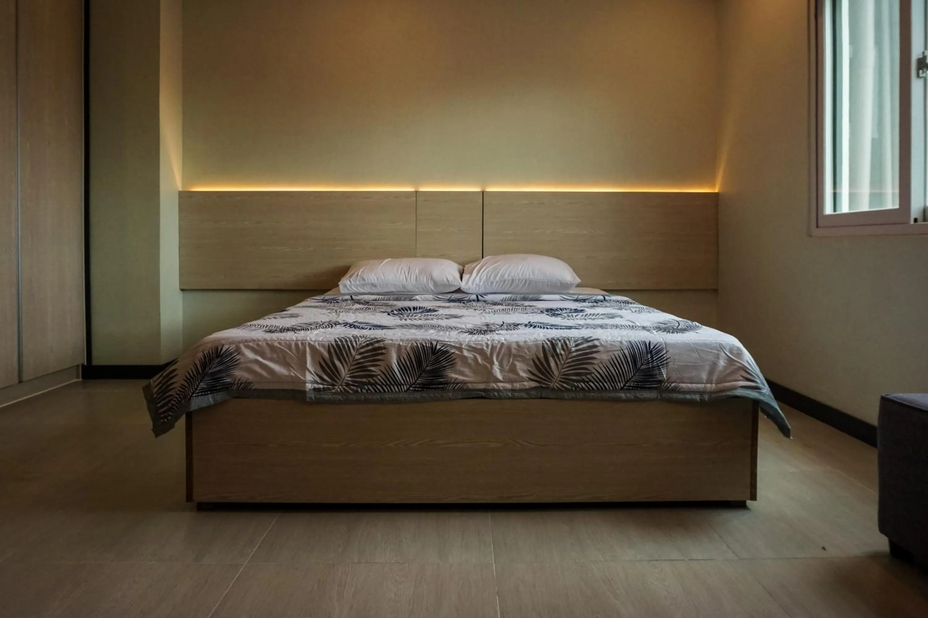 Bed in Emmaus condotel