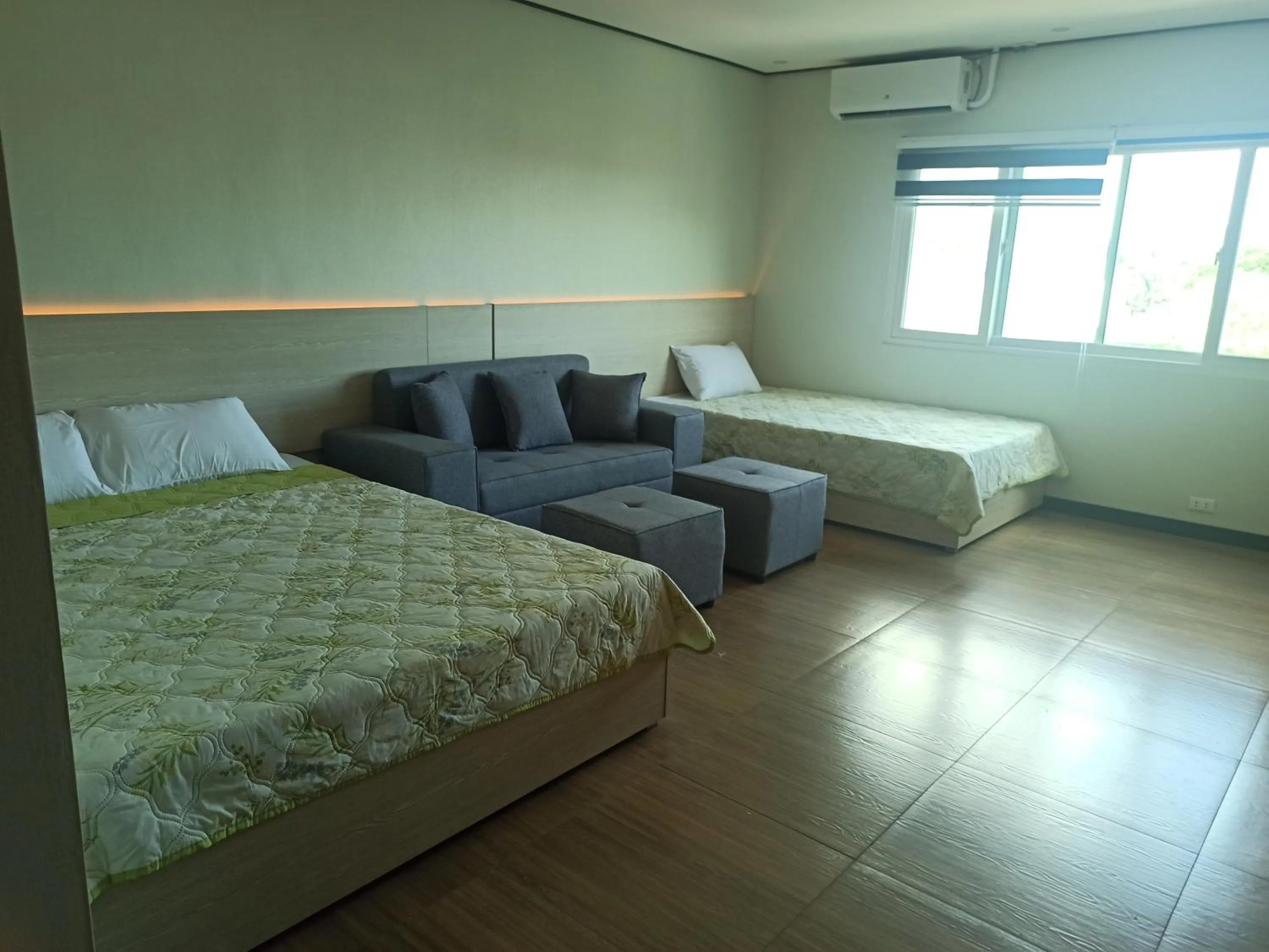 Bed in Emmaus condotel