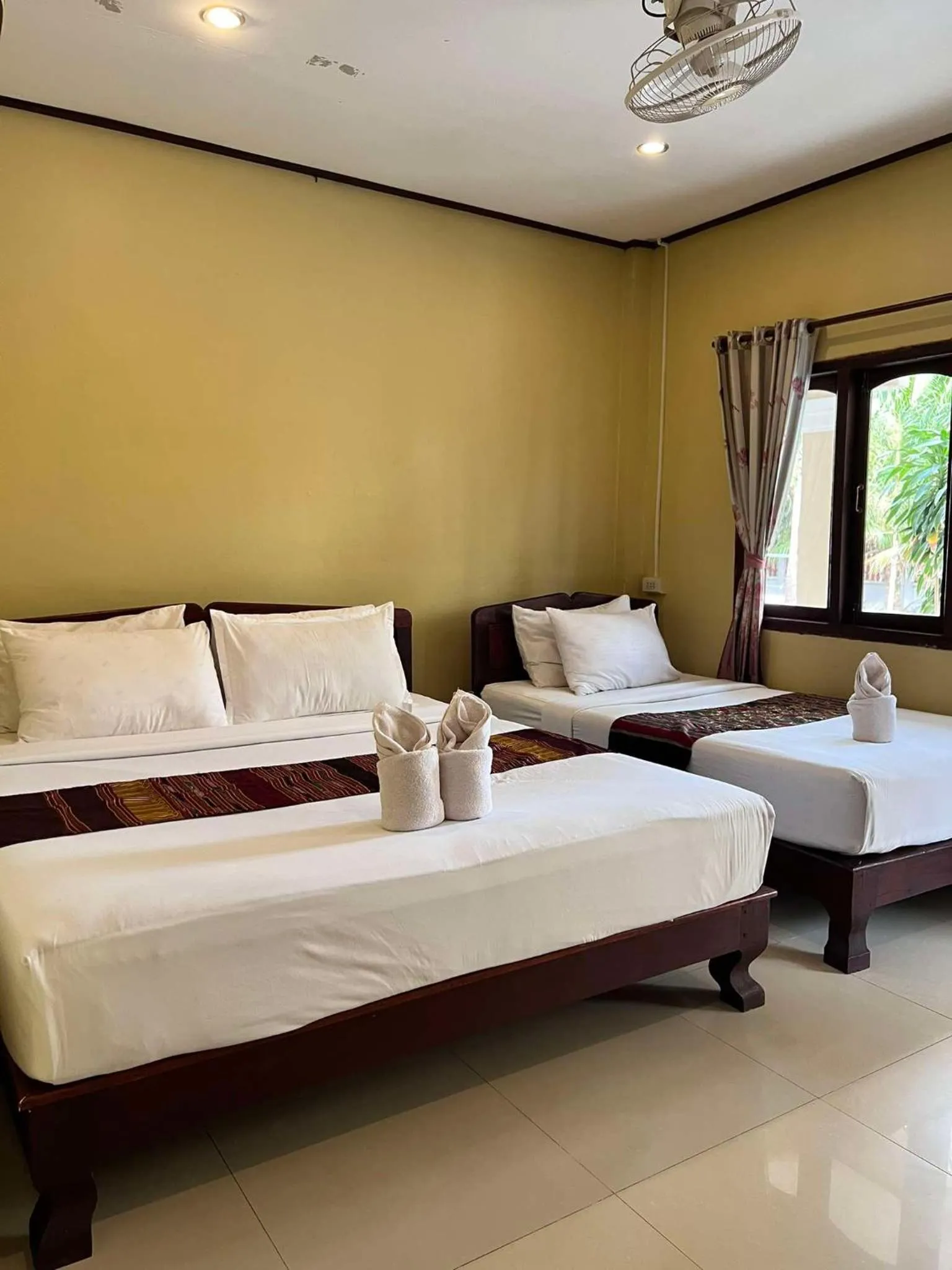 Bed in Lebijou Guesthouse - Konesavath