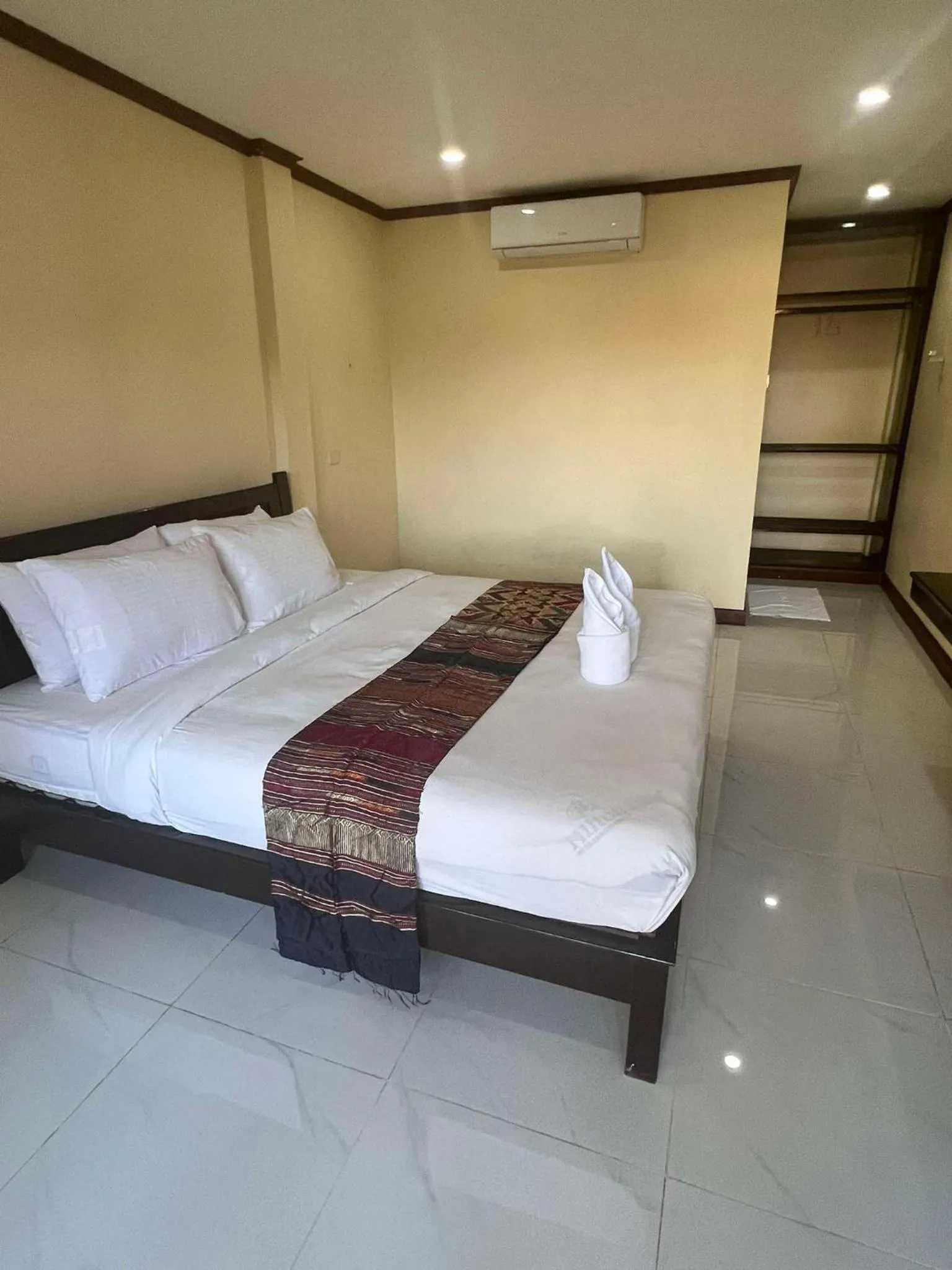 Bed in Lebijou Guesthouse - Konesavath