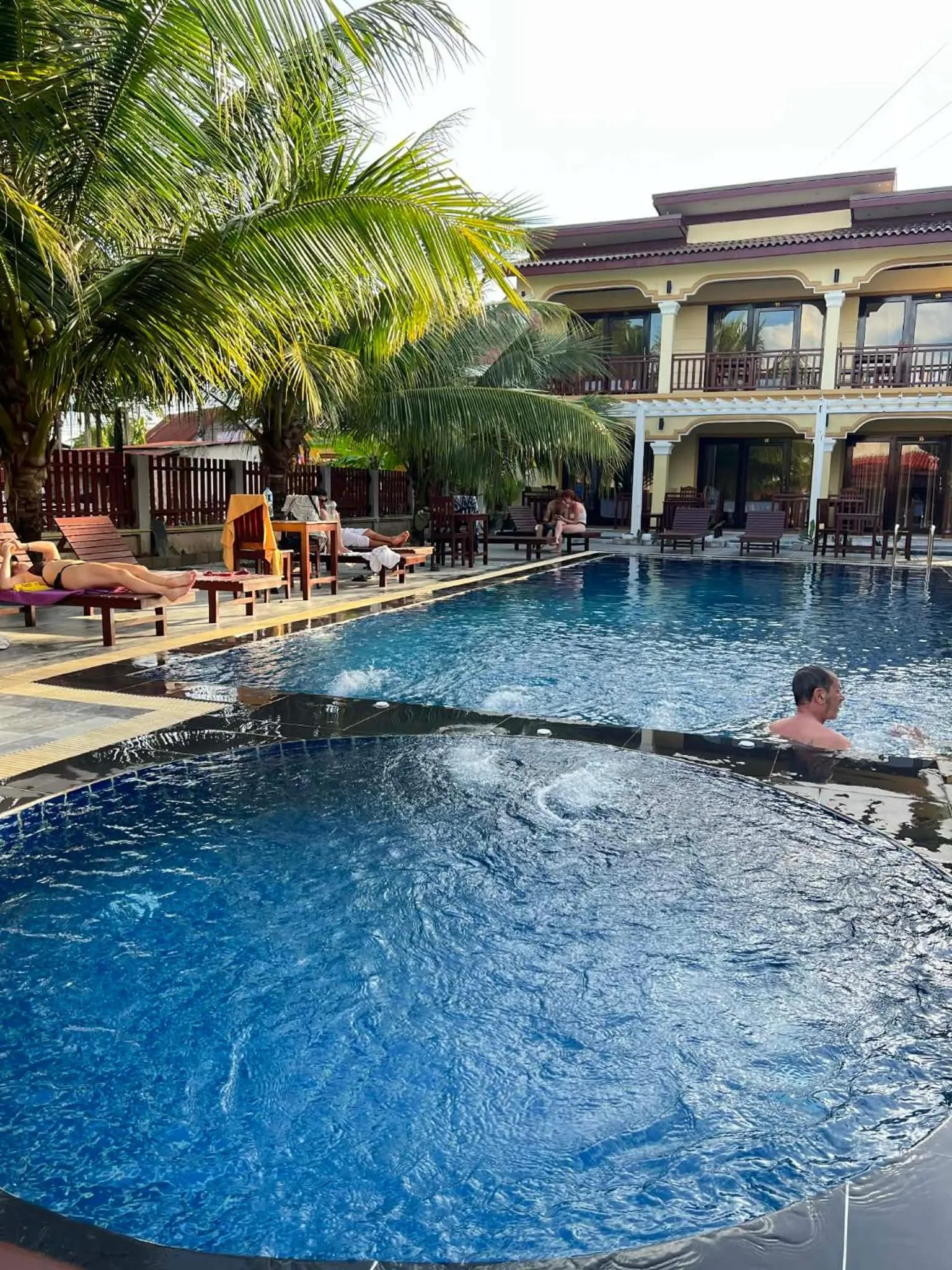 Lebijou Guesthouse - Konesavath