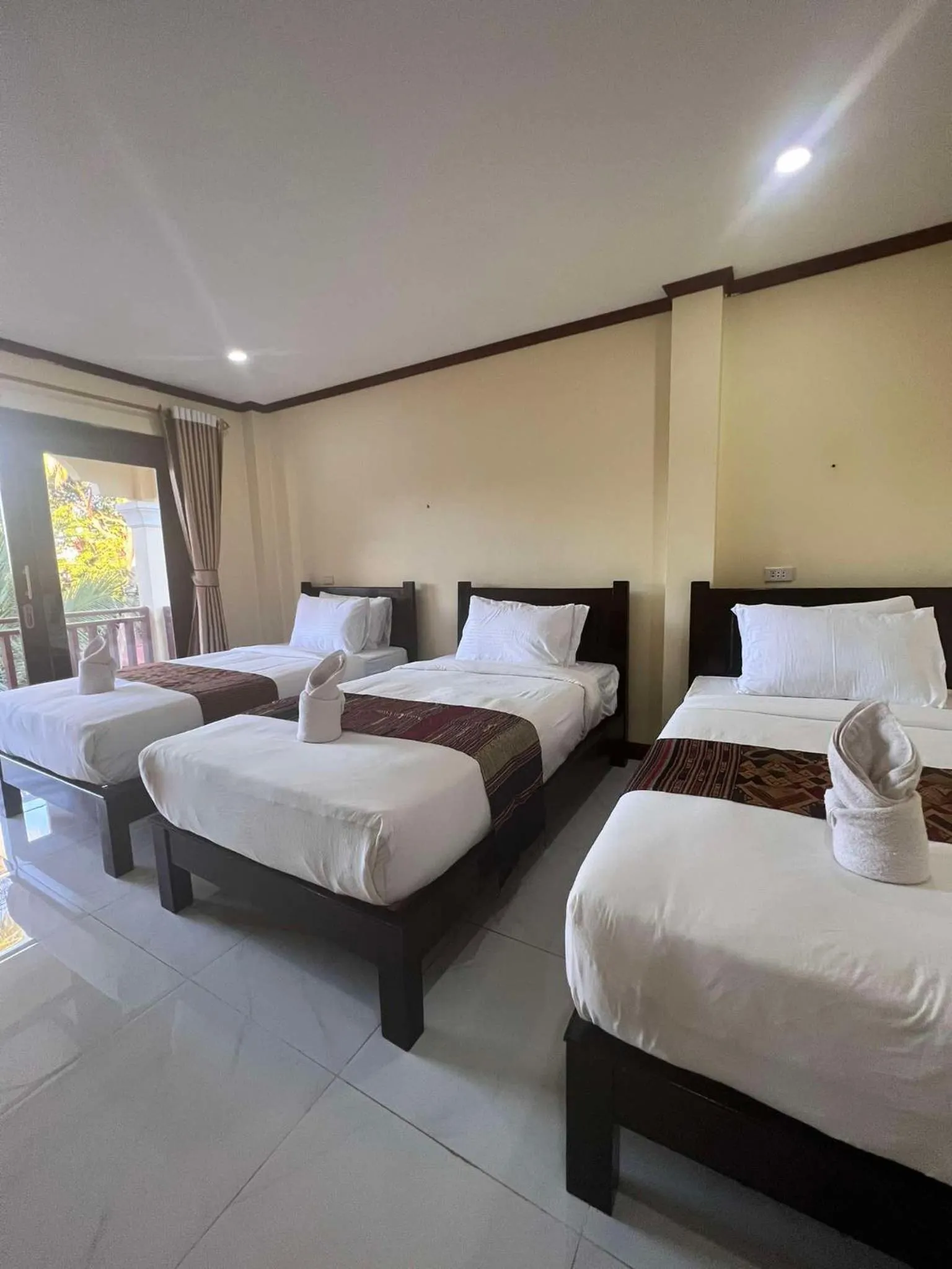 Bed in Lebijou Guesthouse - Konesavath