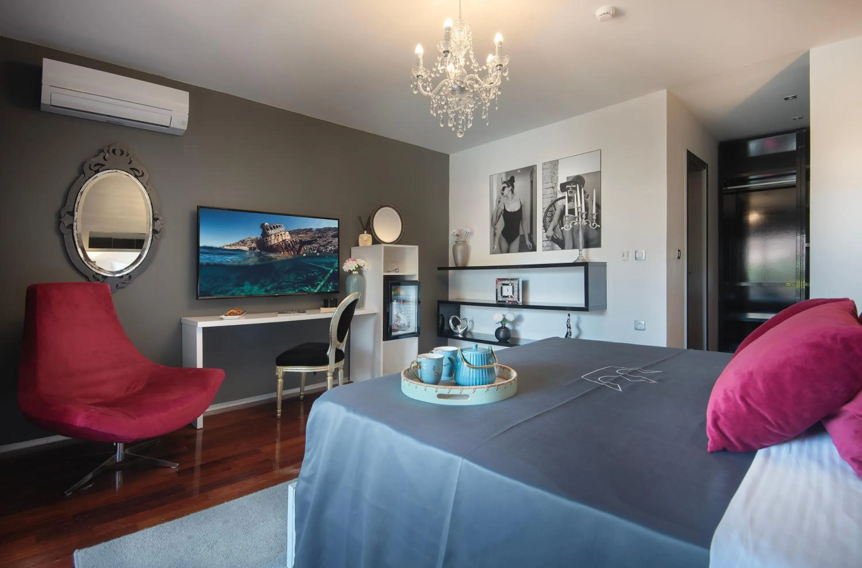 Pool view in Boutique Hotel Chevalier by Bura Hotels - Adults Only