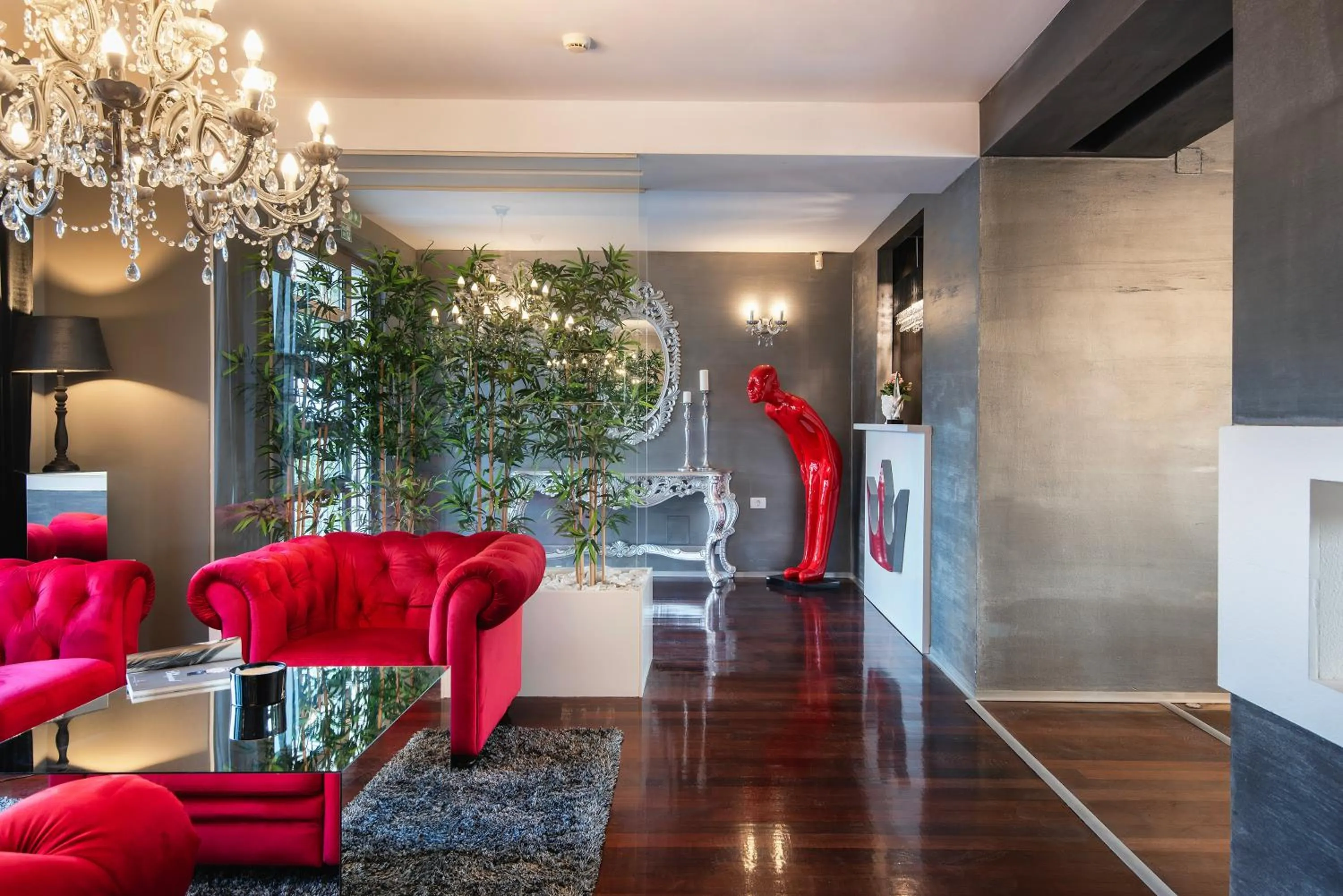 Lobby or reception in Boutique Hotel Chevalier by Bura Hotels - Adults Only