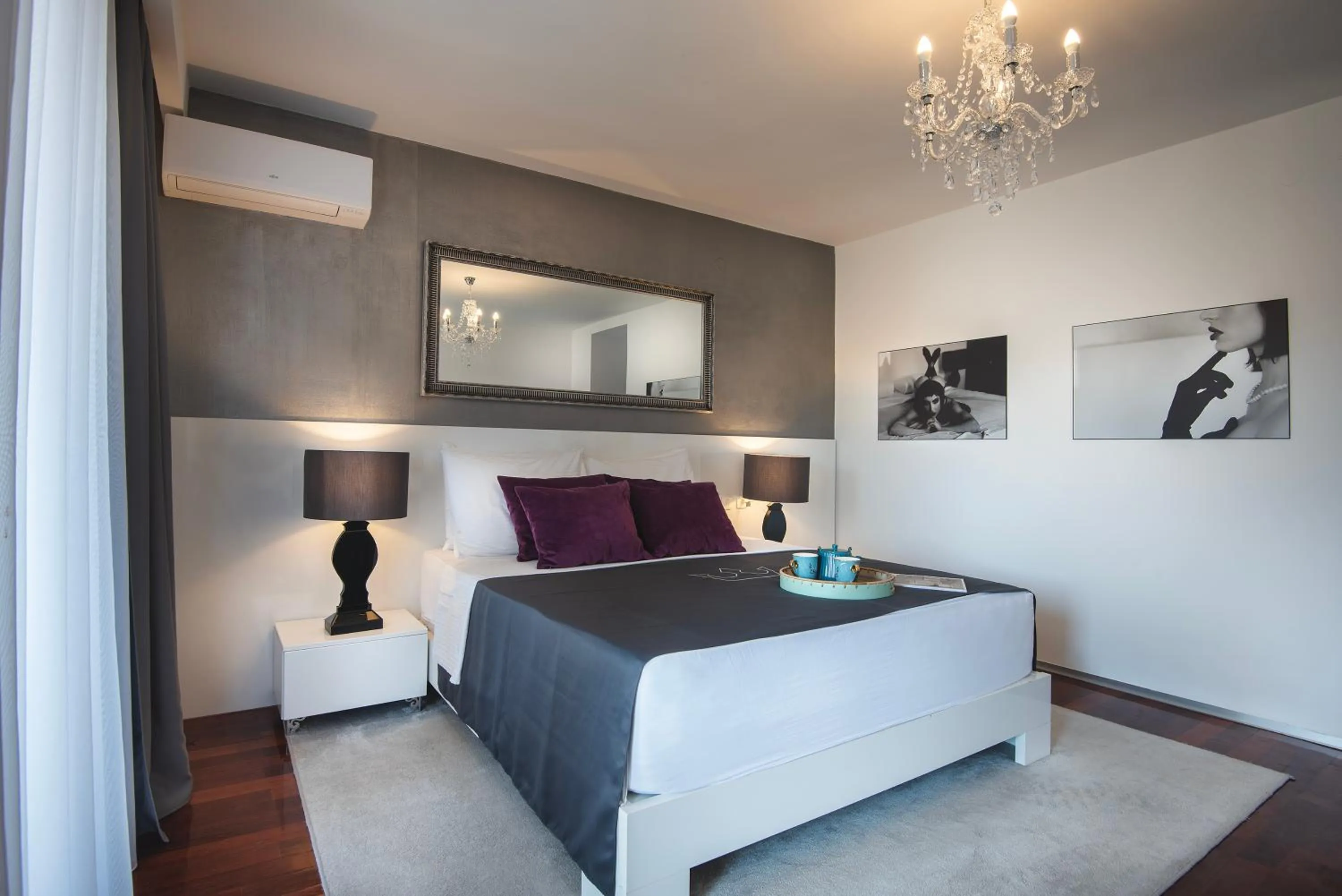 Pool view, Bed in Boutique Hotel Chevalier by Bura Hotels - Adults Only