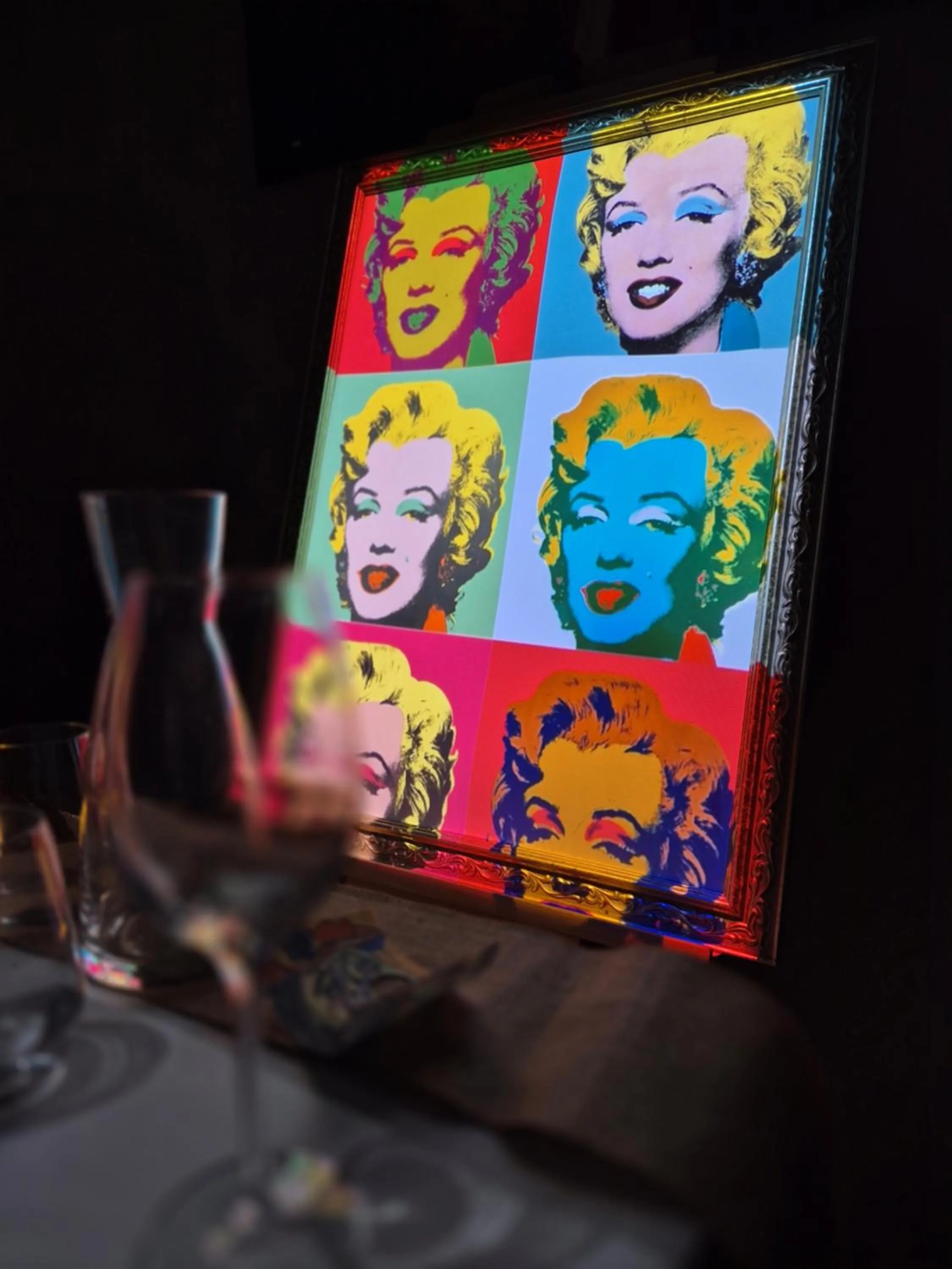 Restaurant/places to eat in Hilton Rotterdam