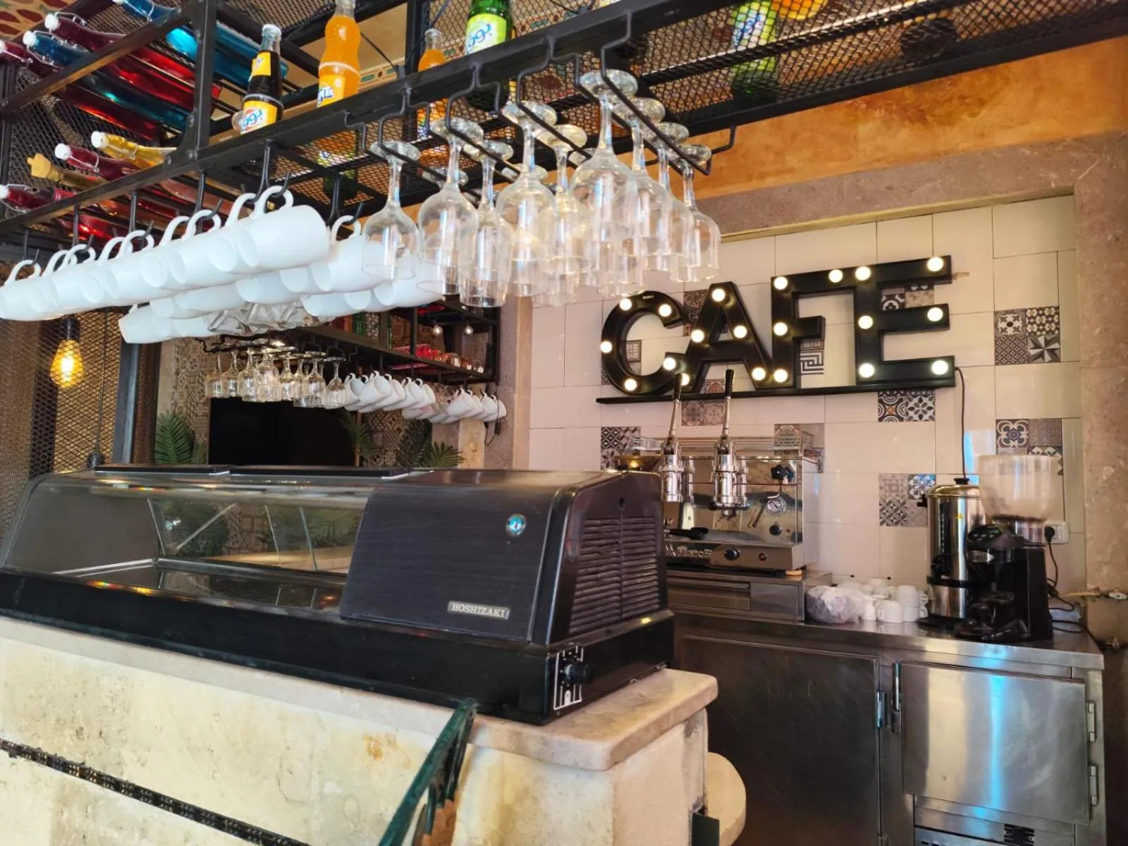 Lounge or bar in Hôtel Ayachi