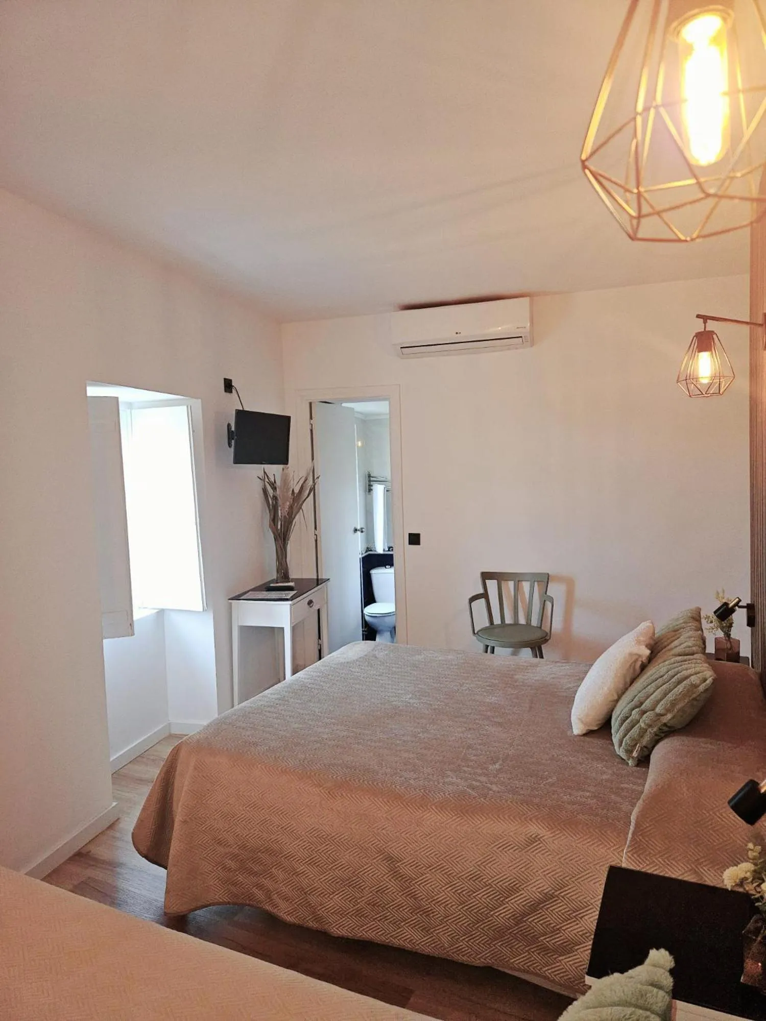 Bed in Alcamim Guesthouse