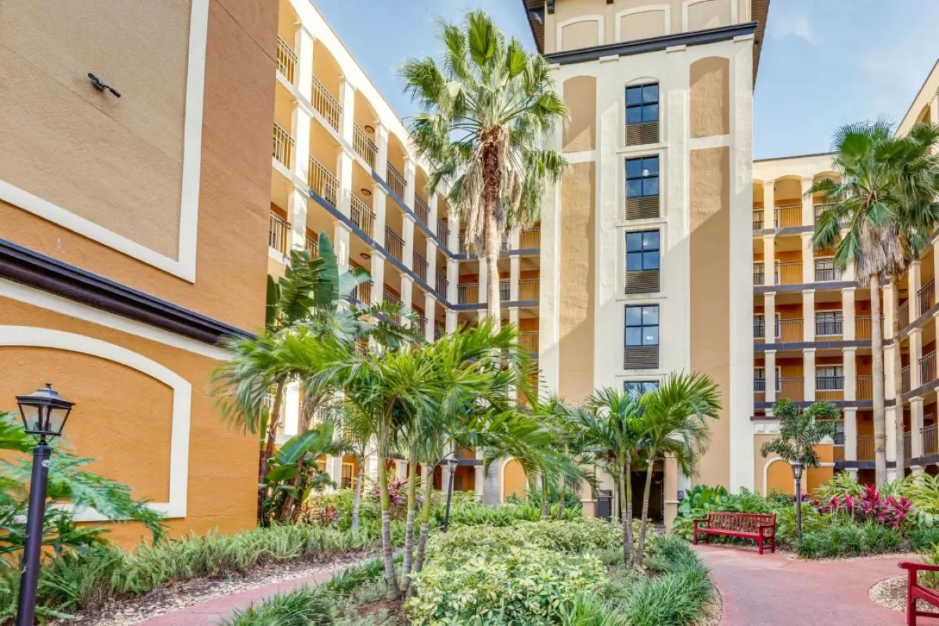 Cozy Orlando Resort Condo 4Mi from Disney