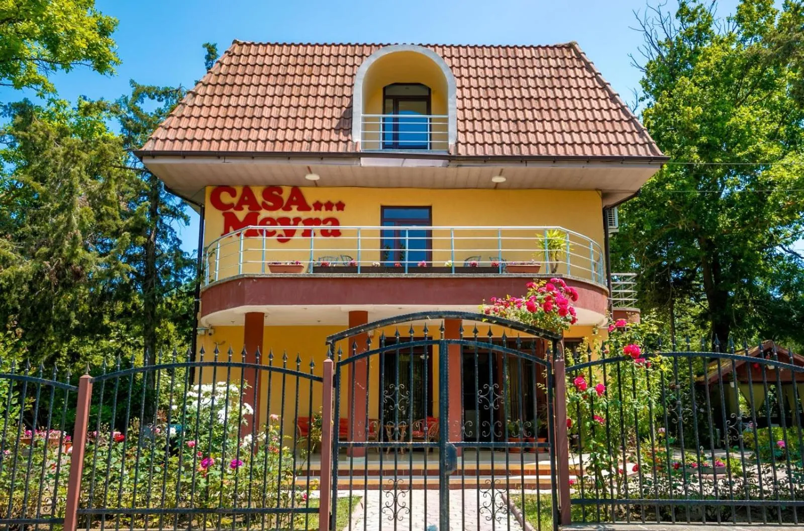 Casa Meyra