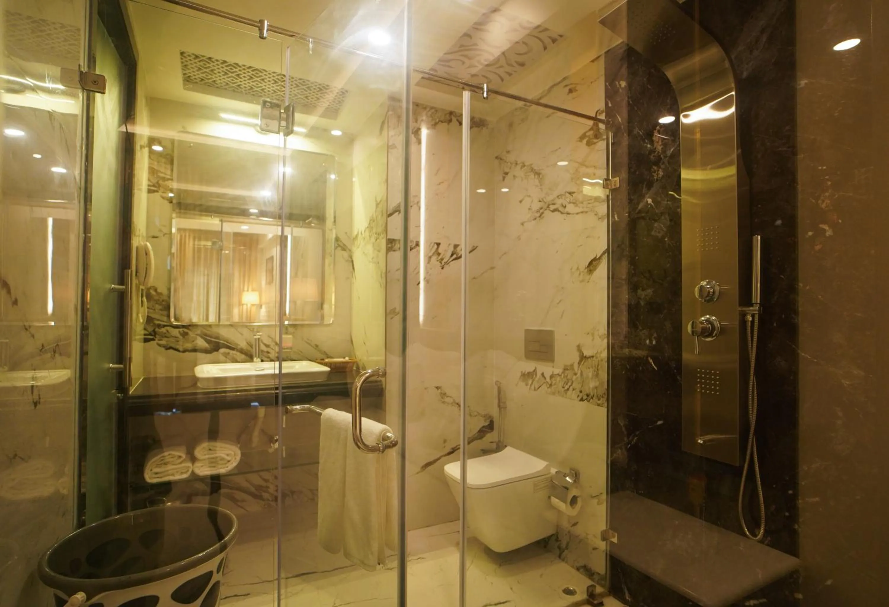 Shanti Seaview Resort & Spa