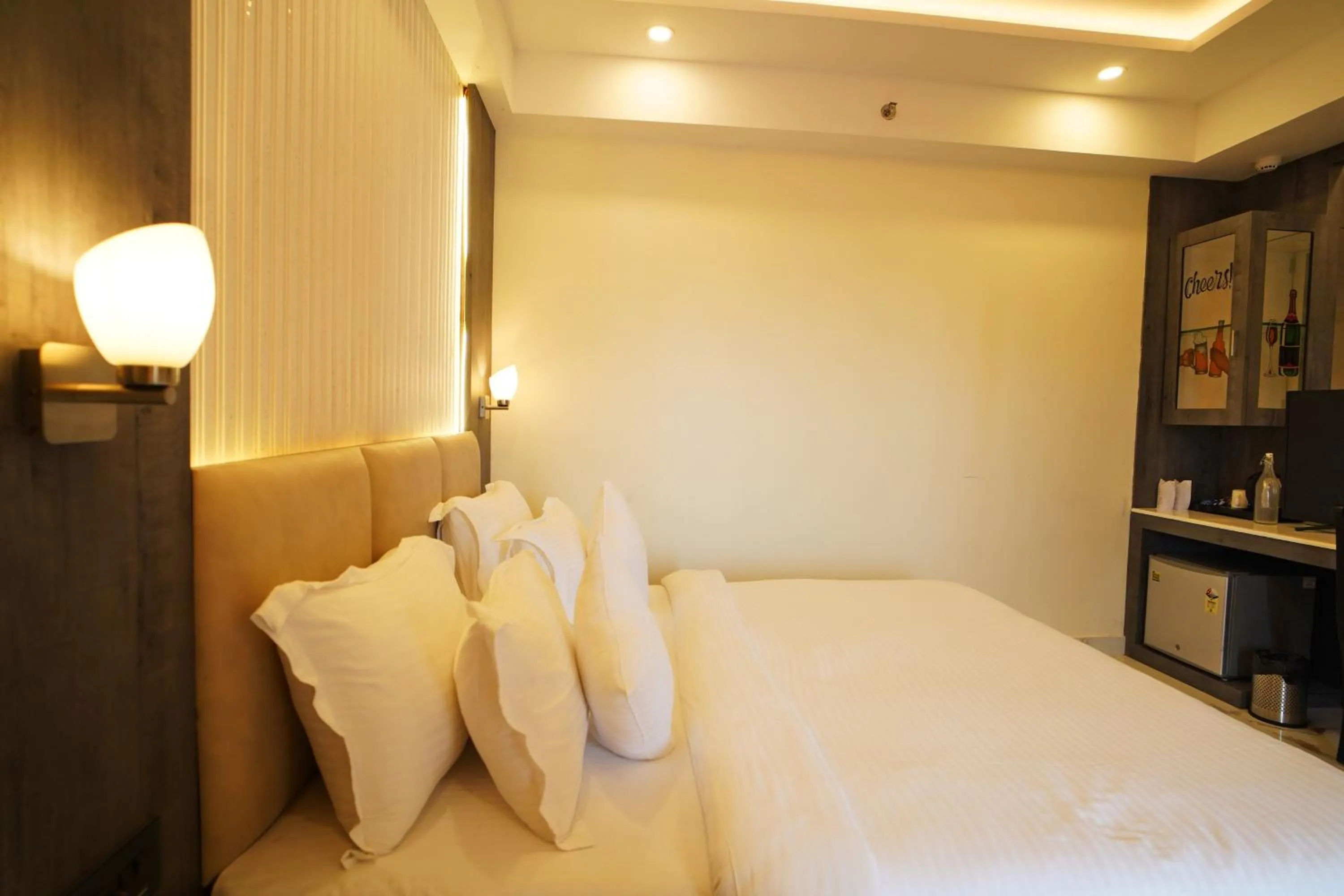 Bed in Shanti Seaview Resort & Spa