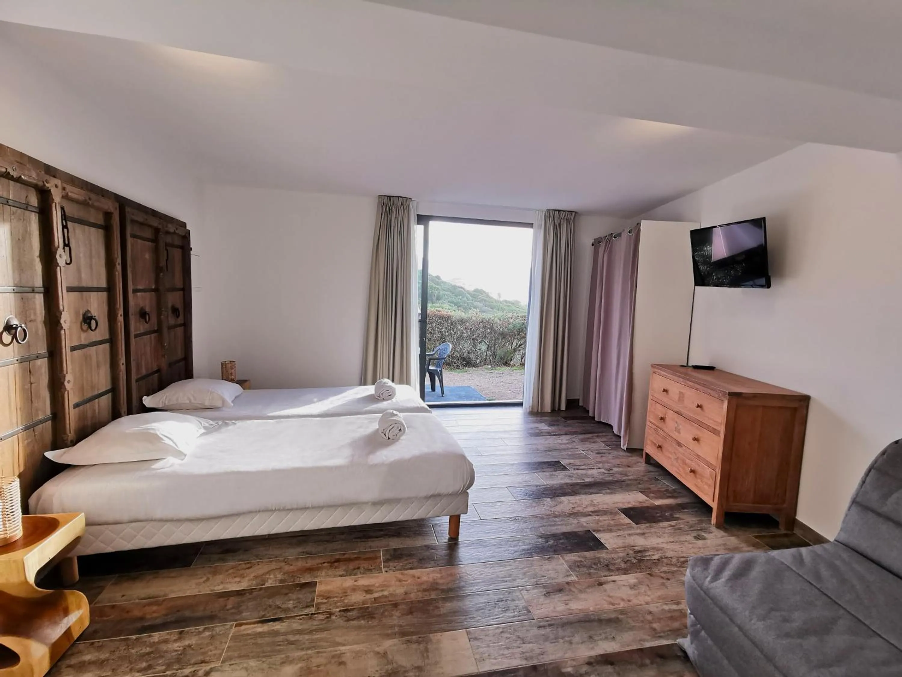 Bed in Village de vacances Paese di Lava, Grand Ajaccio