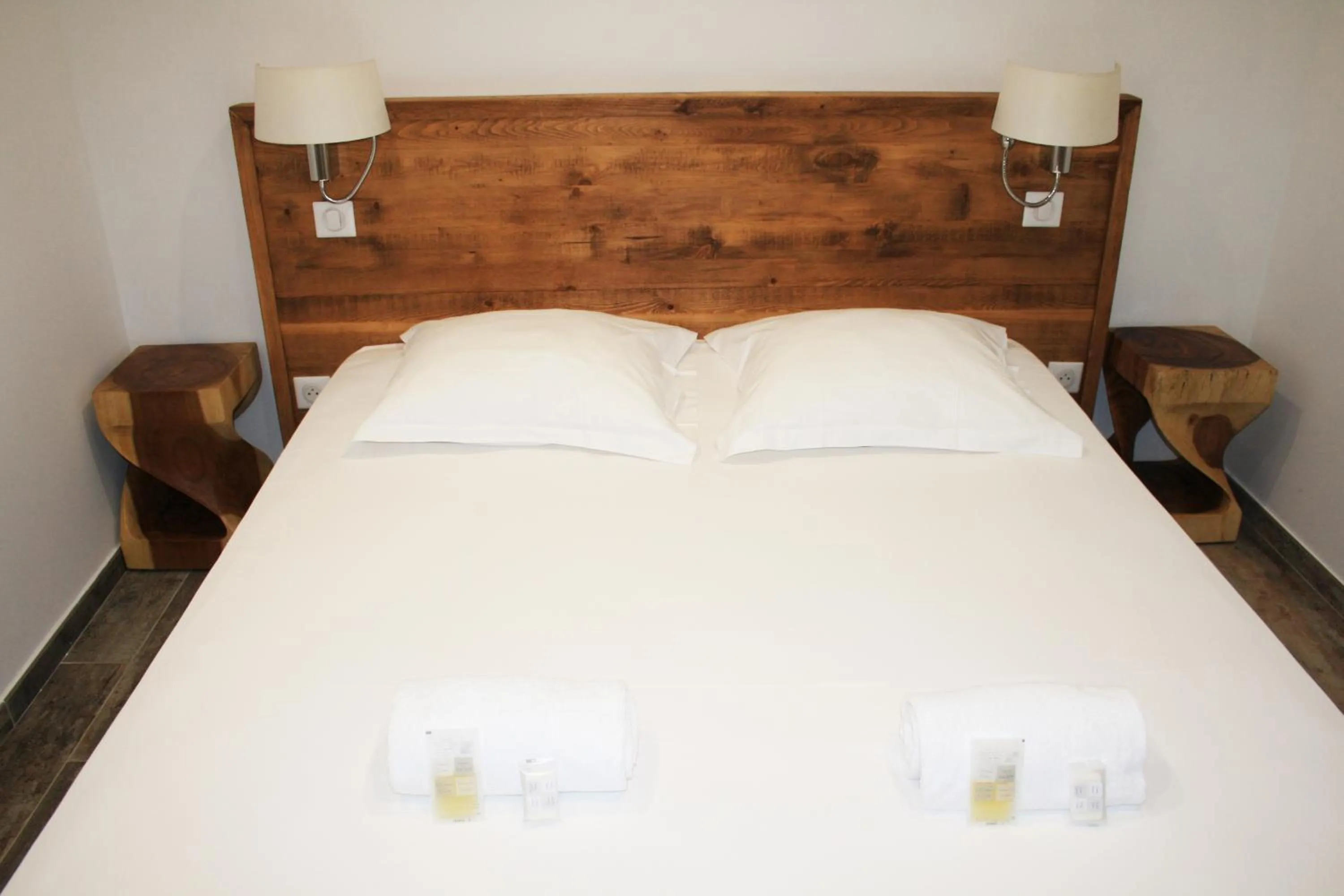 Bed in Village de vacances Paese di Lava, Grand Ajaccio