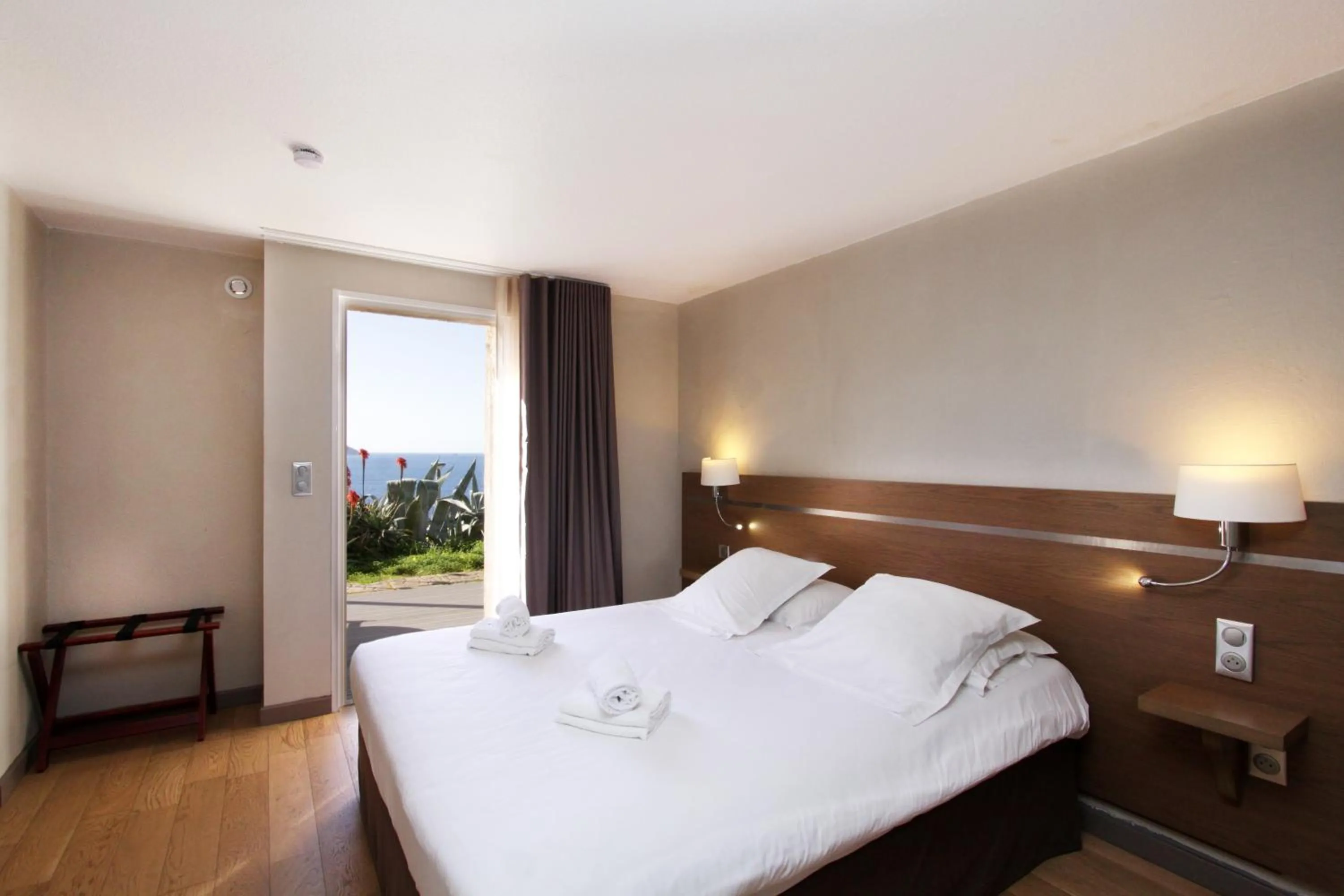 Bed in Village de vacances Paese di Lava, Grand Ajaccio