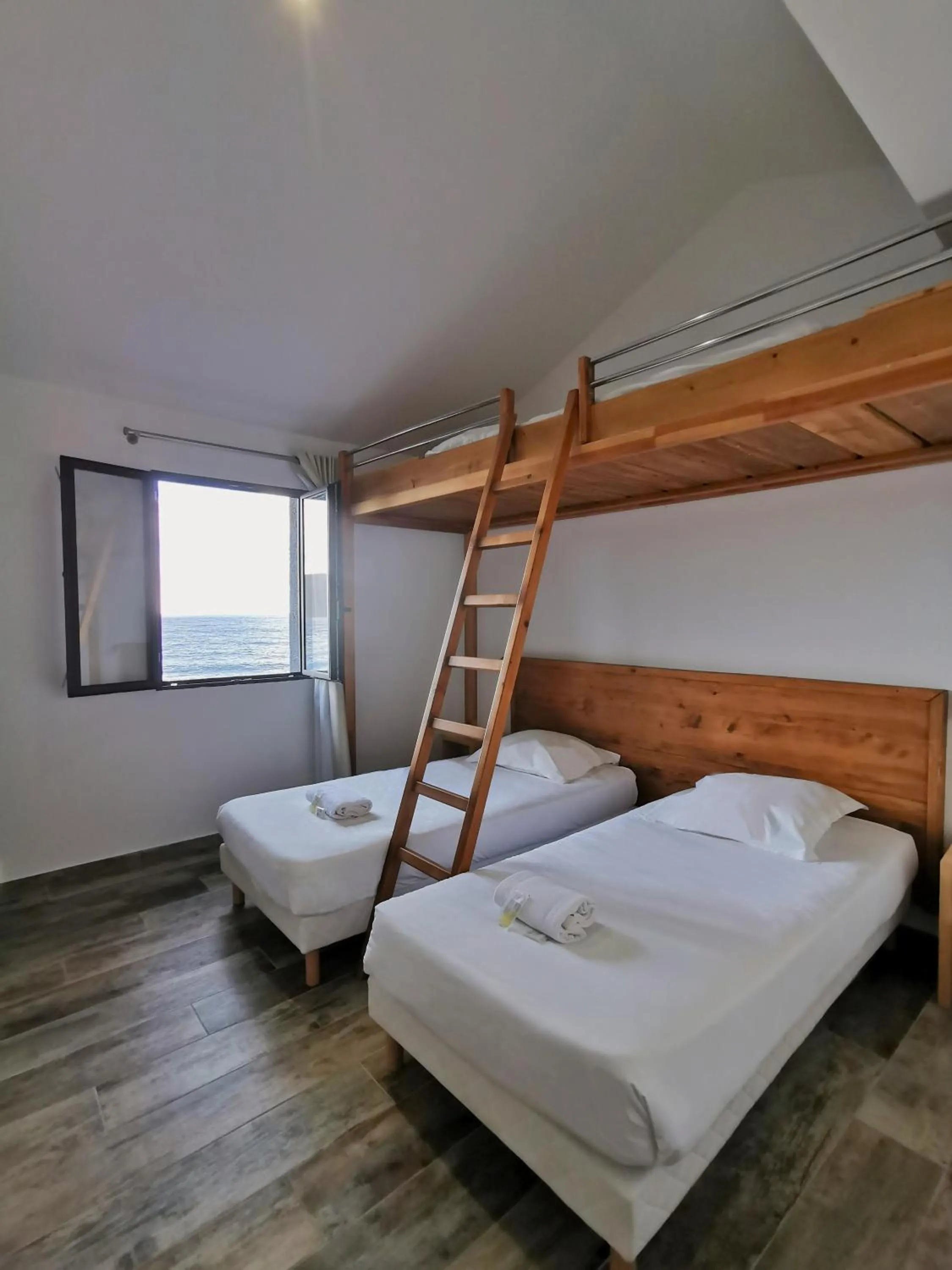 Bed in Village de vacances Paese di Lava, Grand Ajaccio