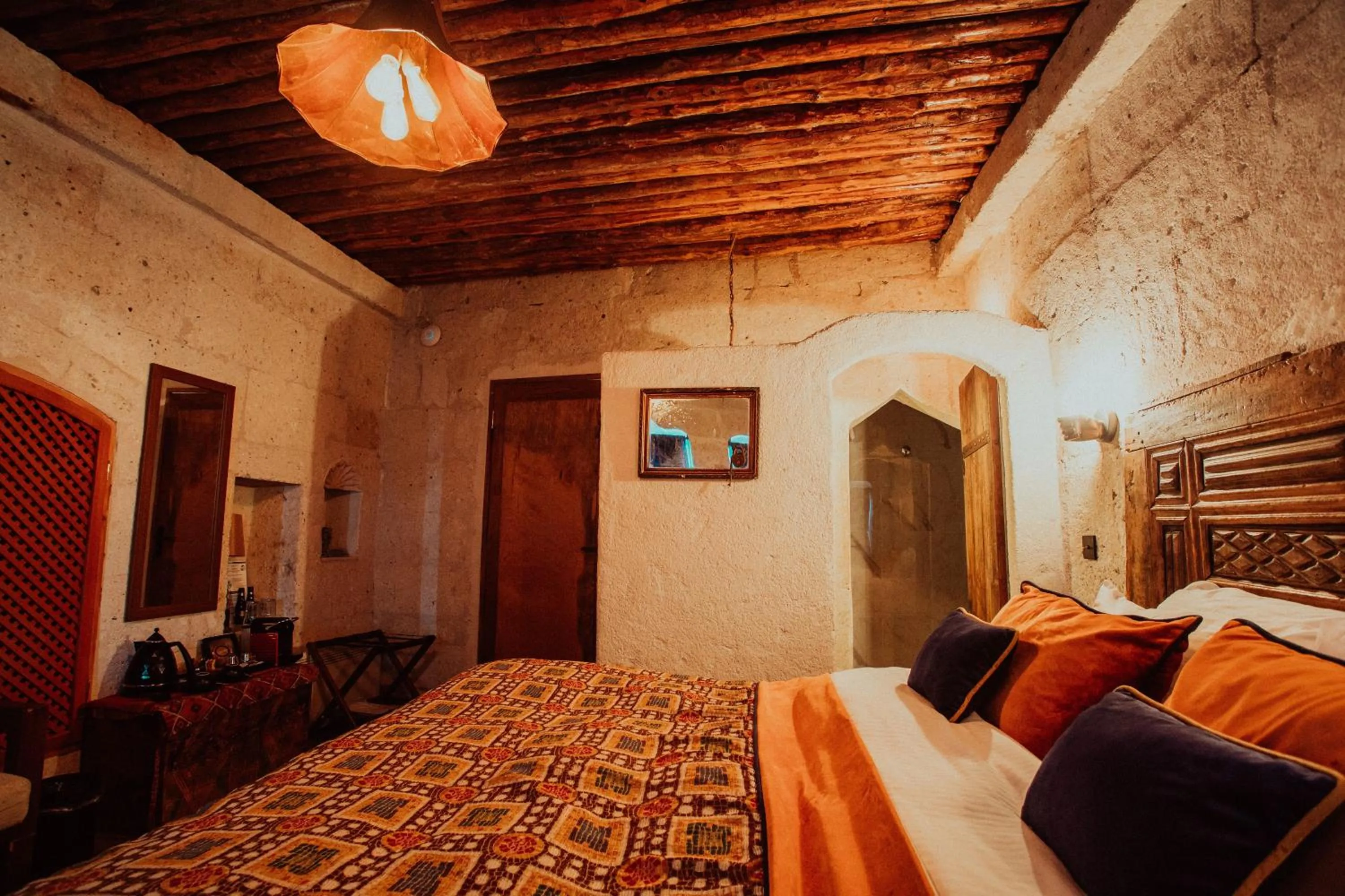 Coffee/tea facilities, Bed in Rox Cappadocia