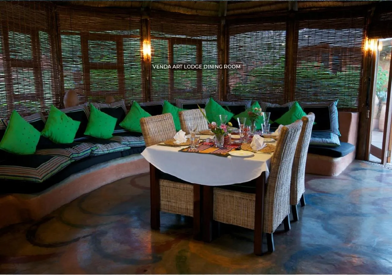 Dining area in Leshiba Wilderness