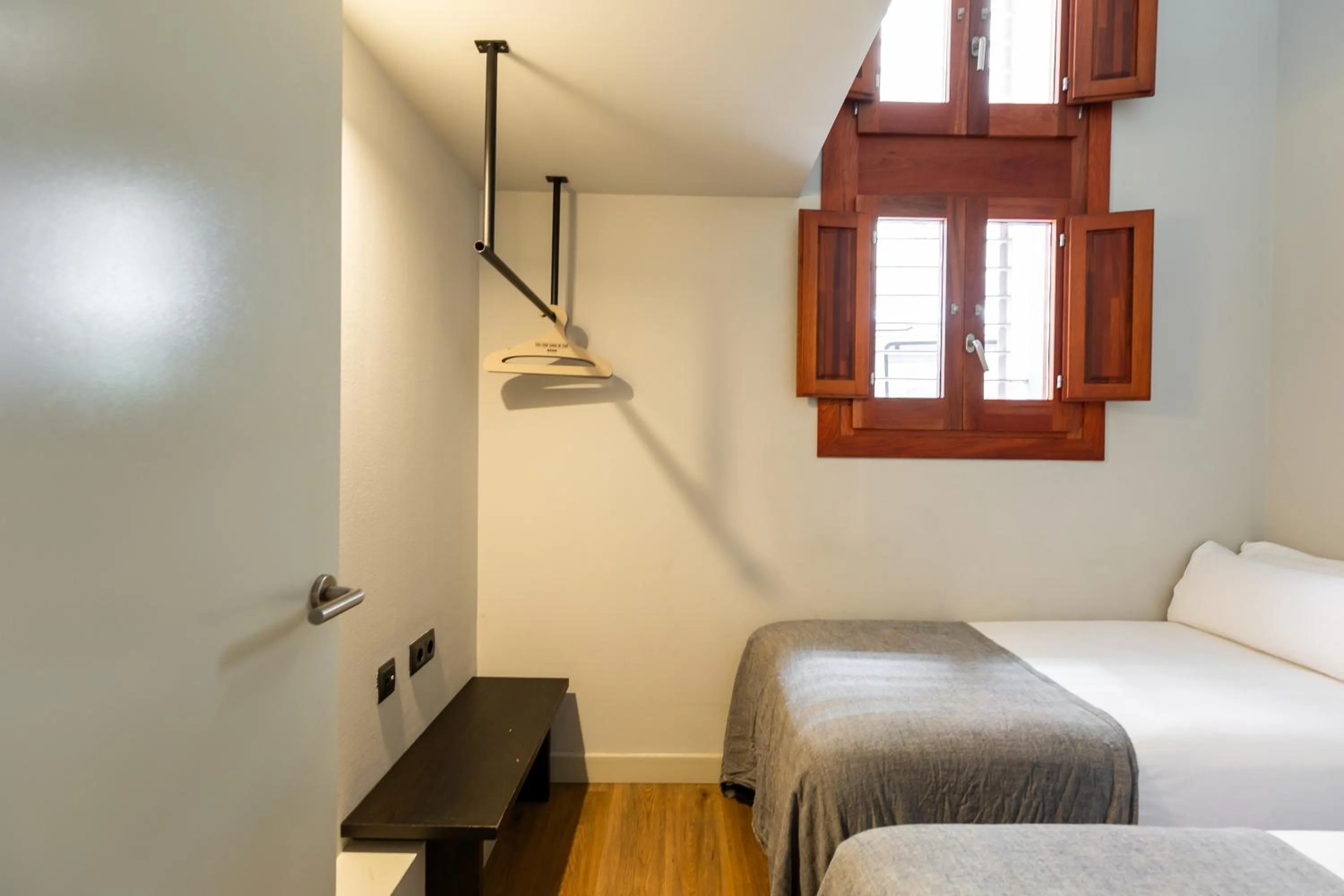 Bedroom, Bed in Uma Suites Barceloneta Beach