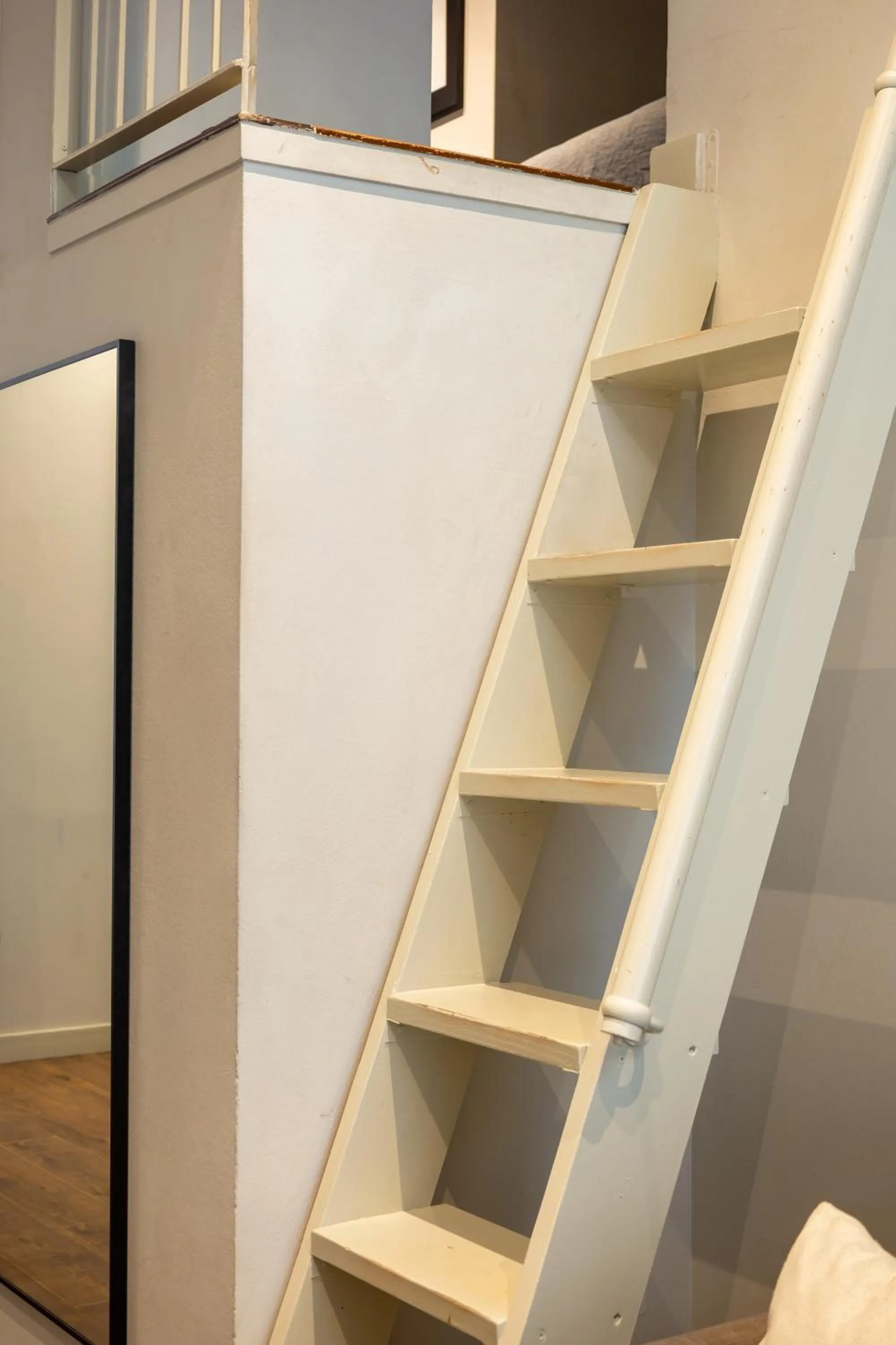 Living room in Uma Suites Barceloneta Beach