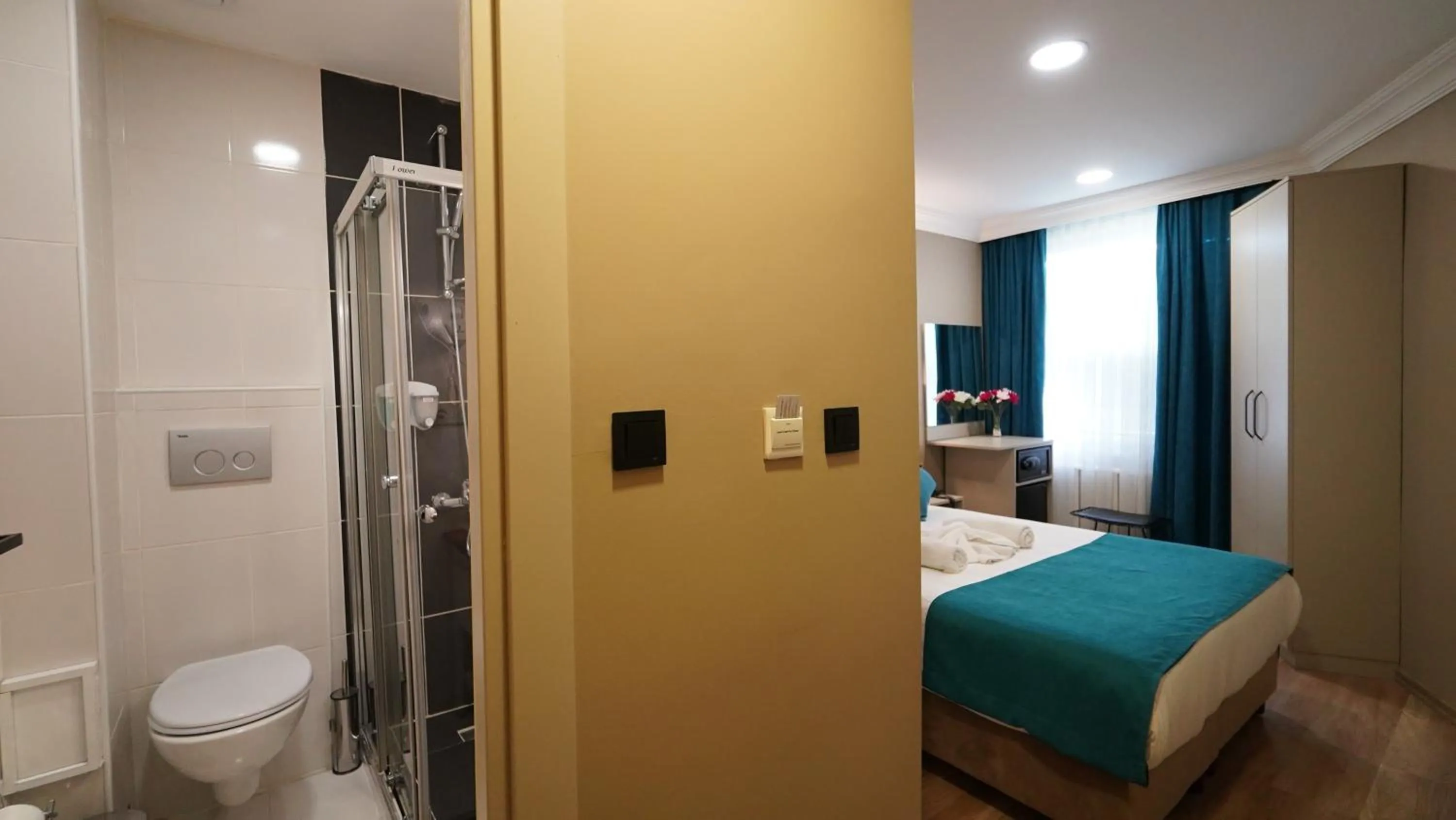 Bed in The Marist Hotel Kadikoy