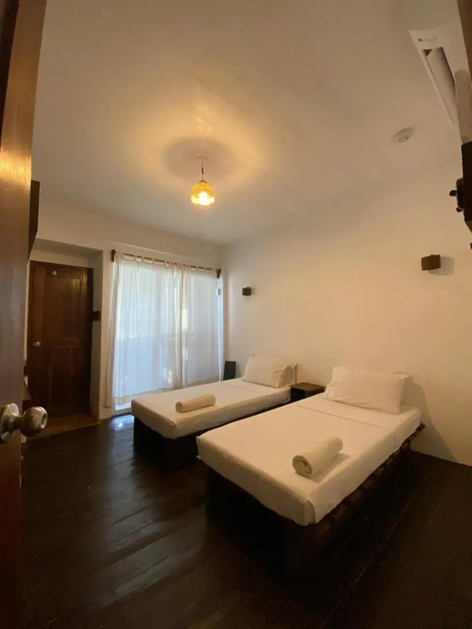 Bed in Boracay Coco Huts Bed in Boracay Coco Huts