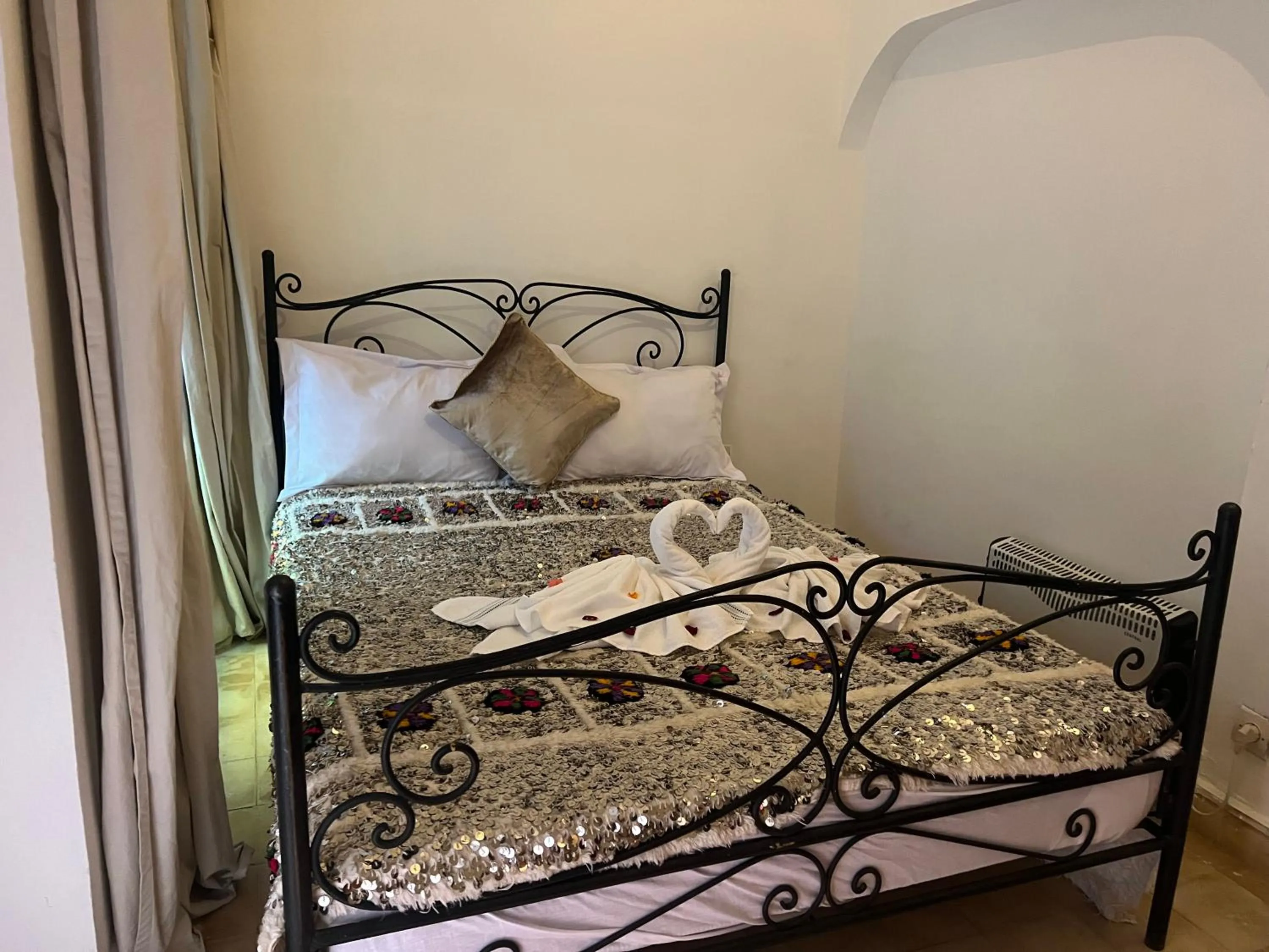 Bed in Riad Ago
