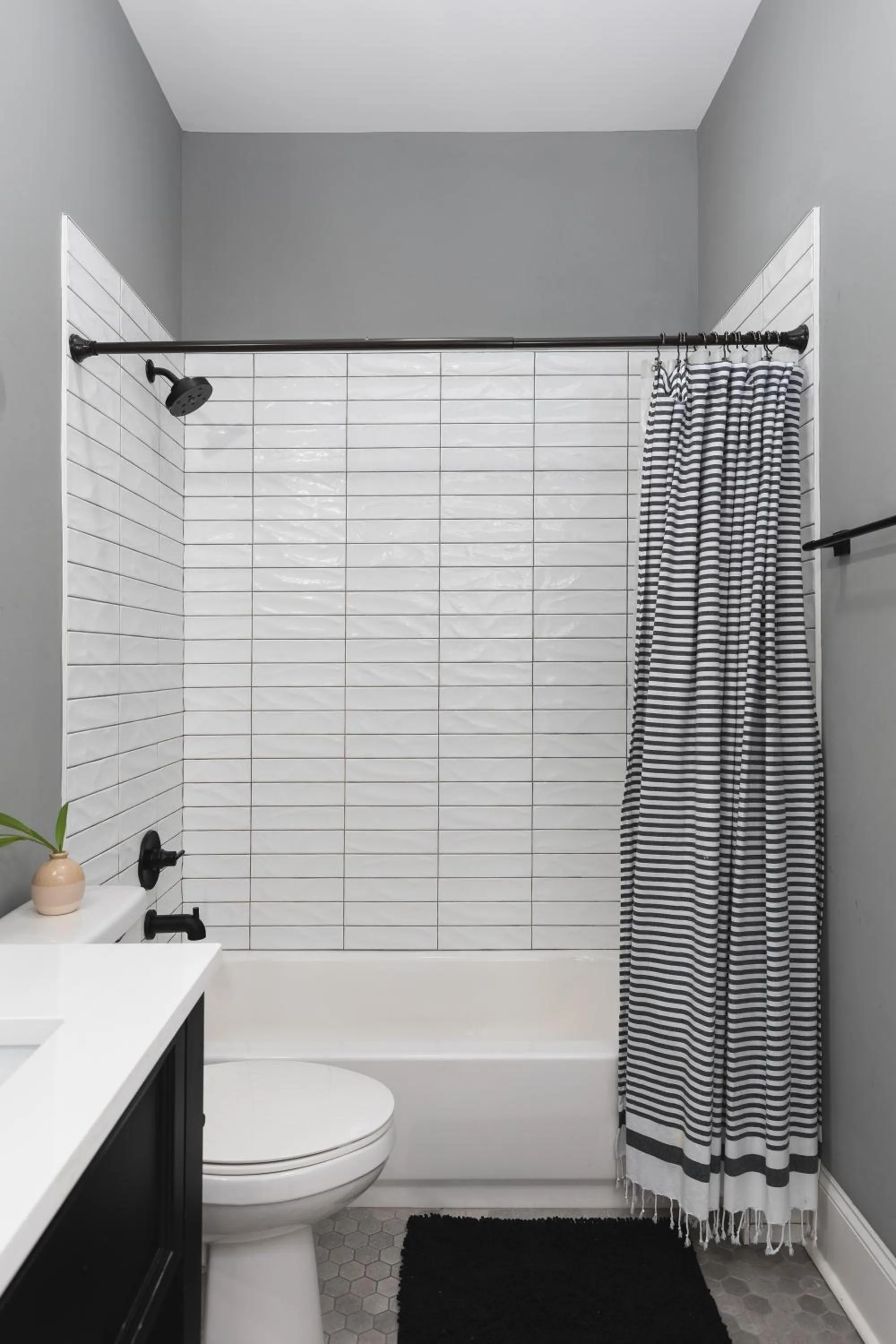 Shower in Stunning Spacious Condo near Restaurants & Coffee