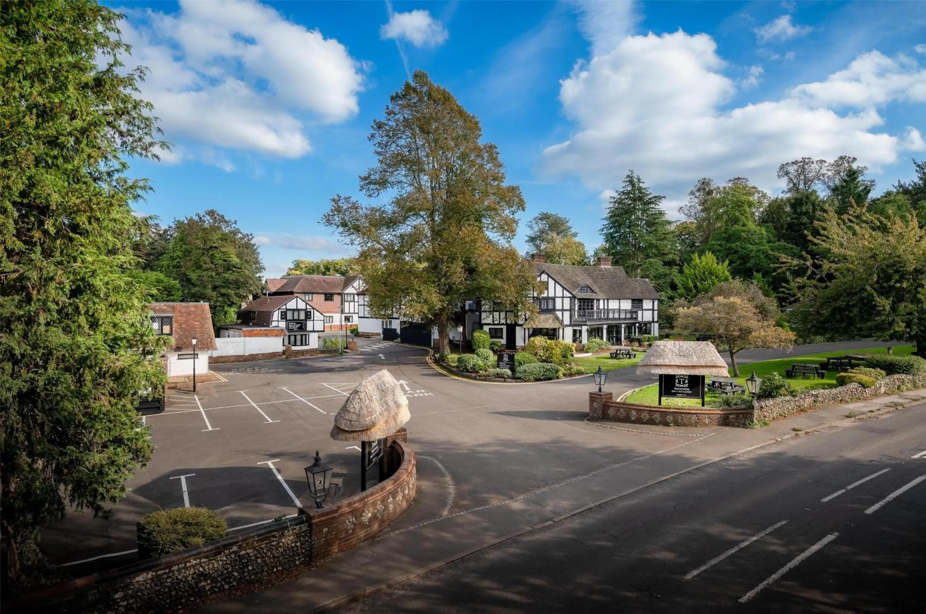 Property building in Thatchers, Leatherhead East Horsley