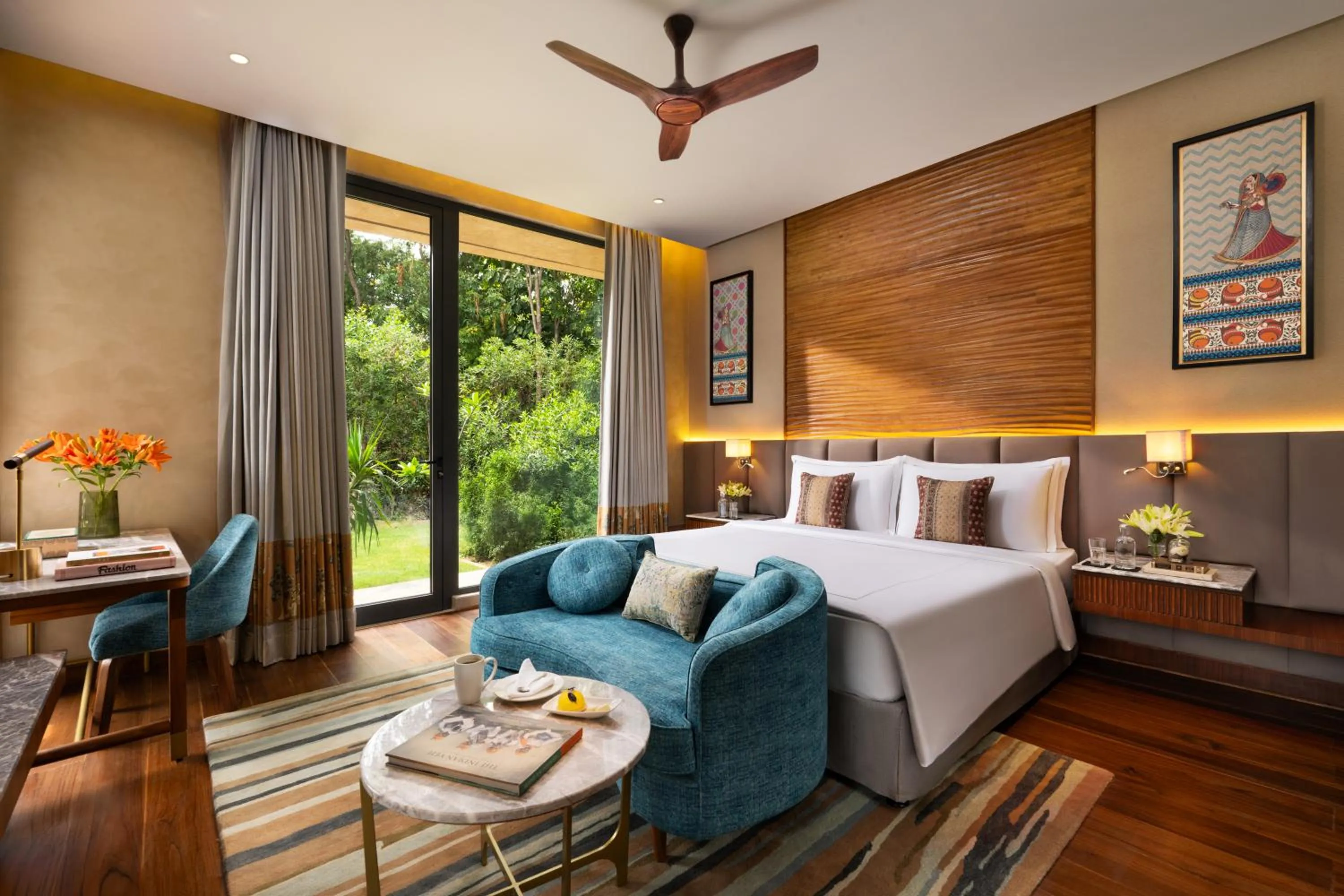 Bedroom, Bed in Taj Damdama Lake Resort & Spa, Gurugram