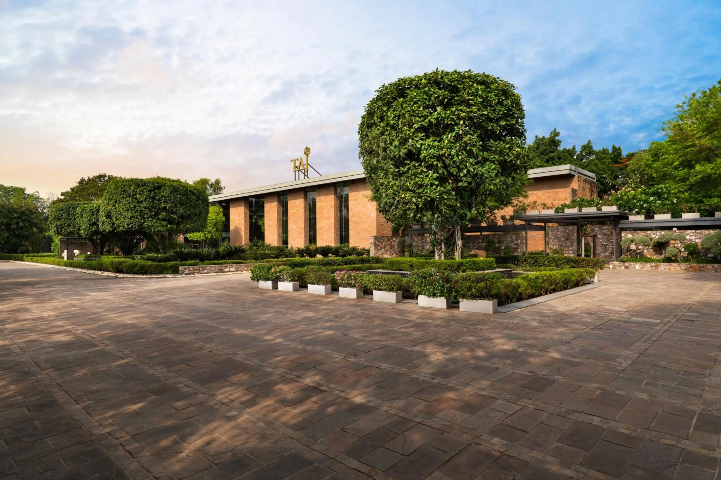 Facade/entrance in Taj Damdama Lake Resort & Spa, Gurugram