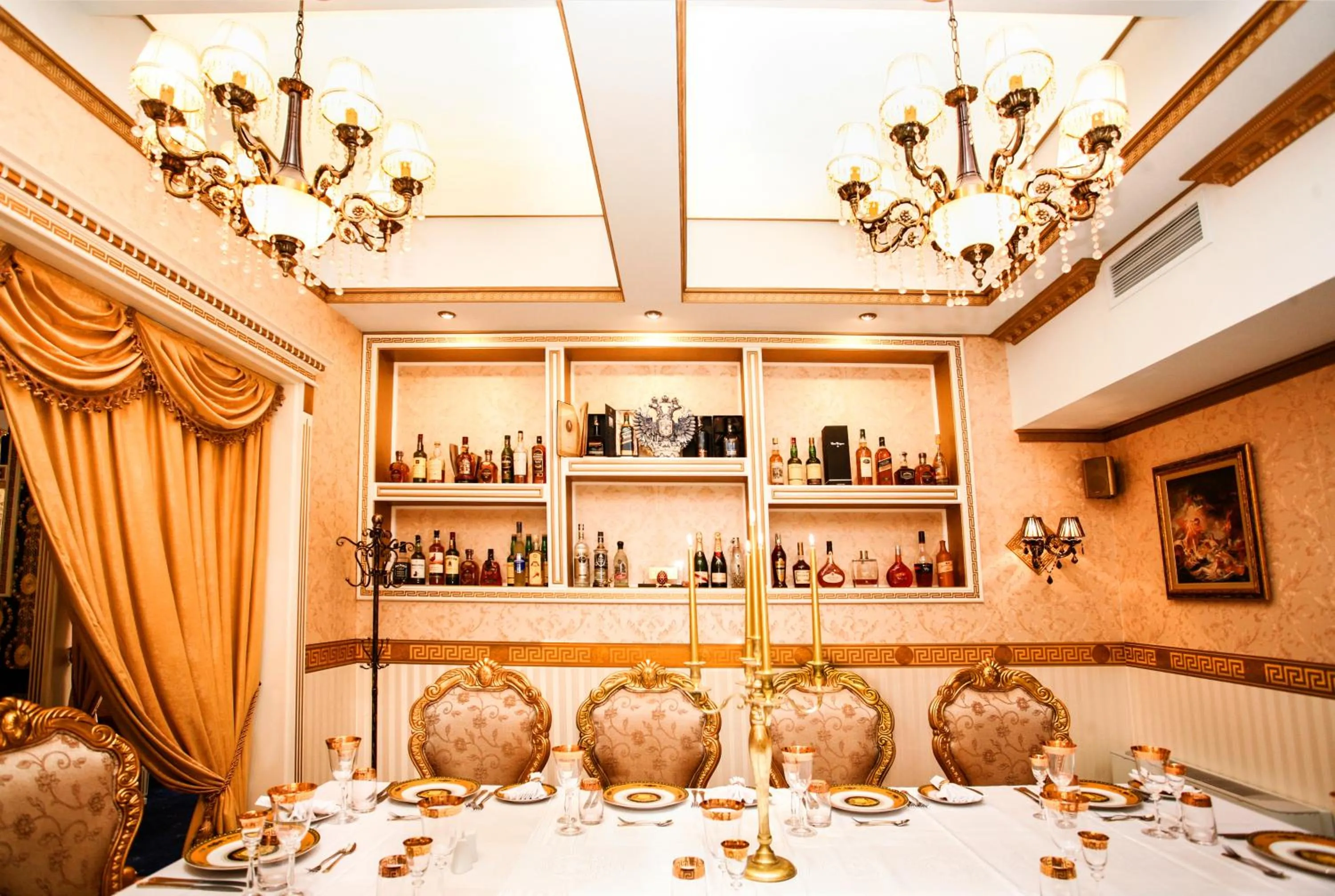 Restaurant/places to eat in Hotel Boyana - Free Parking