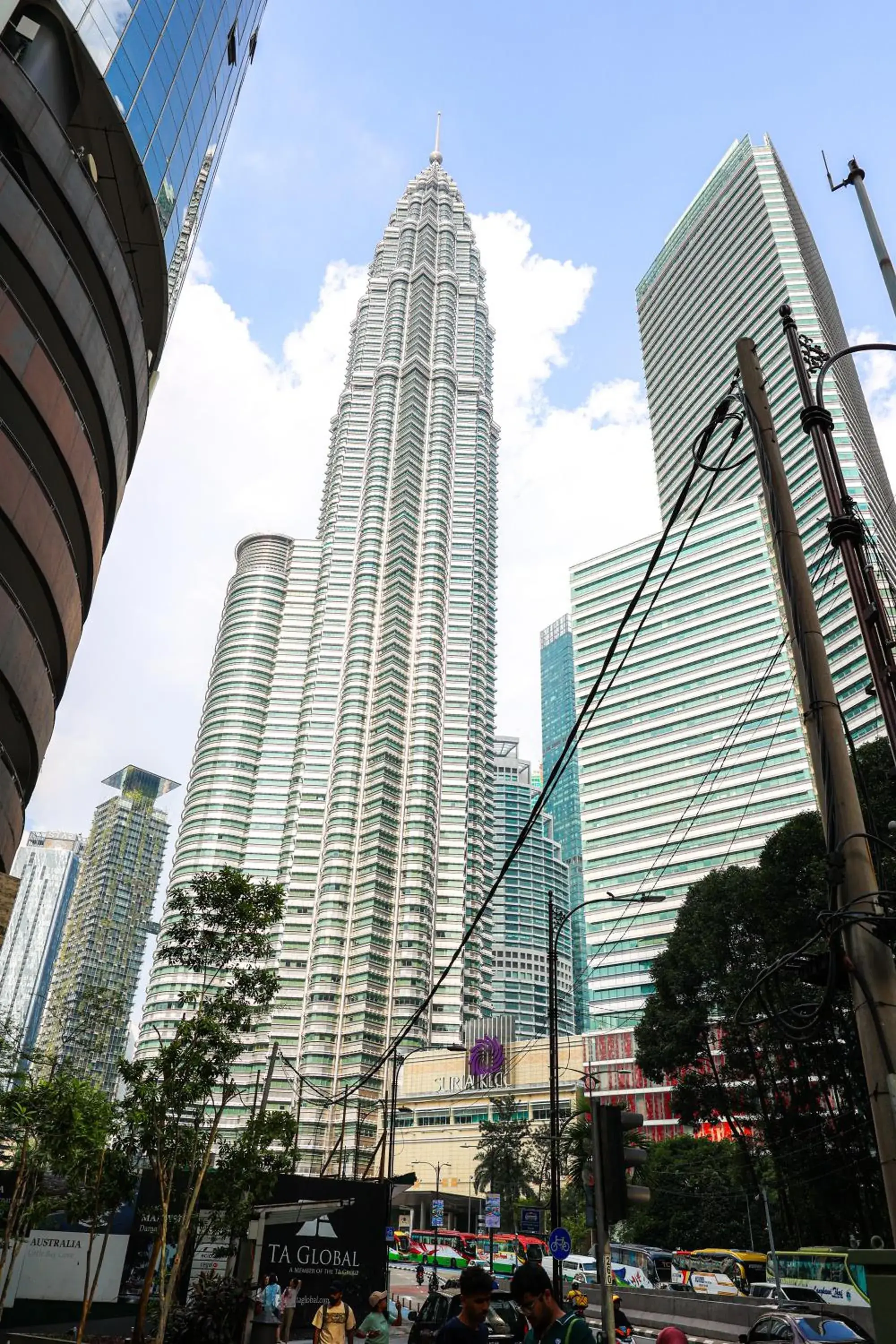 Sky Suites KLCC By Calm Sojourn Sky Suites KLCC By Calm Sojourn