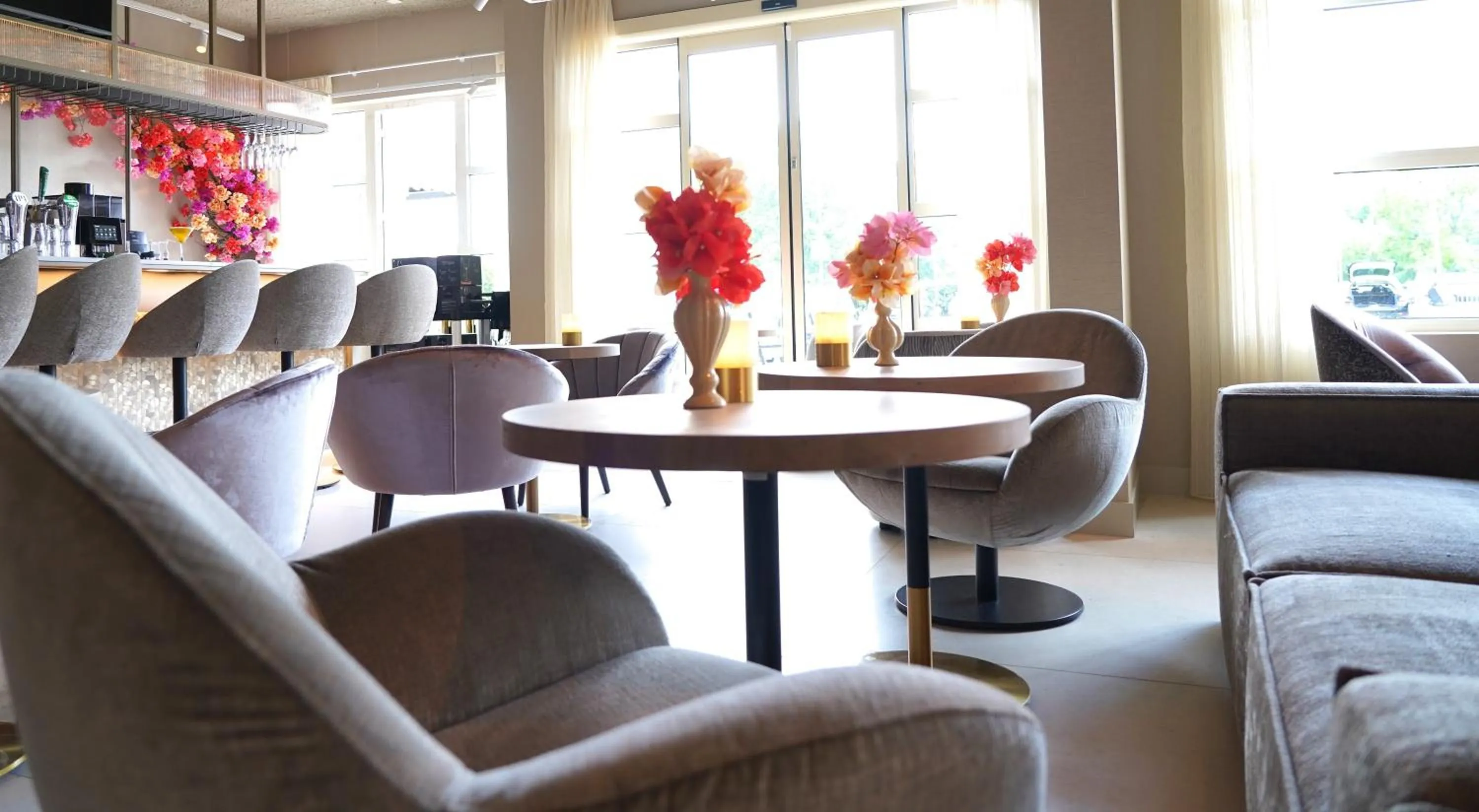 Restaurant/places to eat in HOTEL ALKMAAR - Bar & Restaurant - Meeting & Events