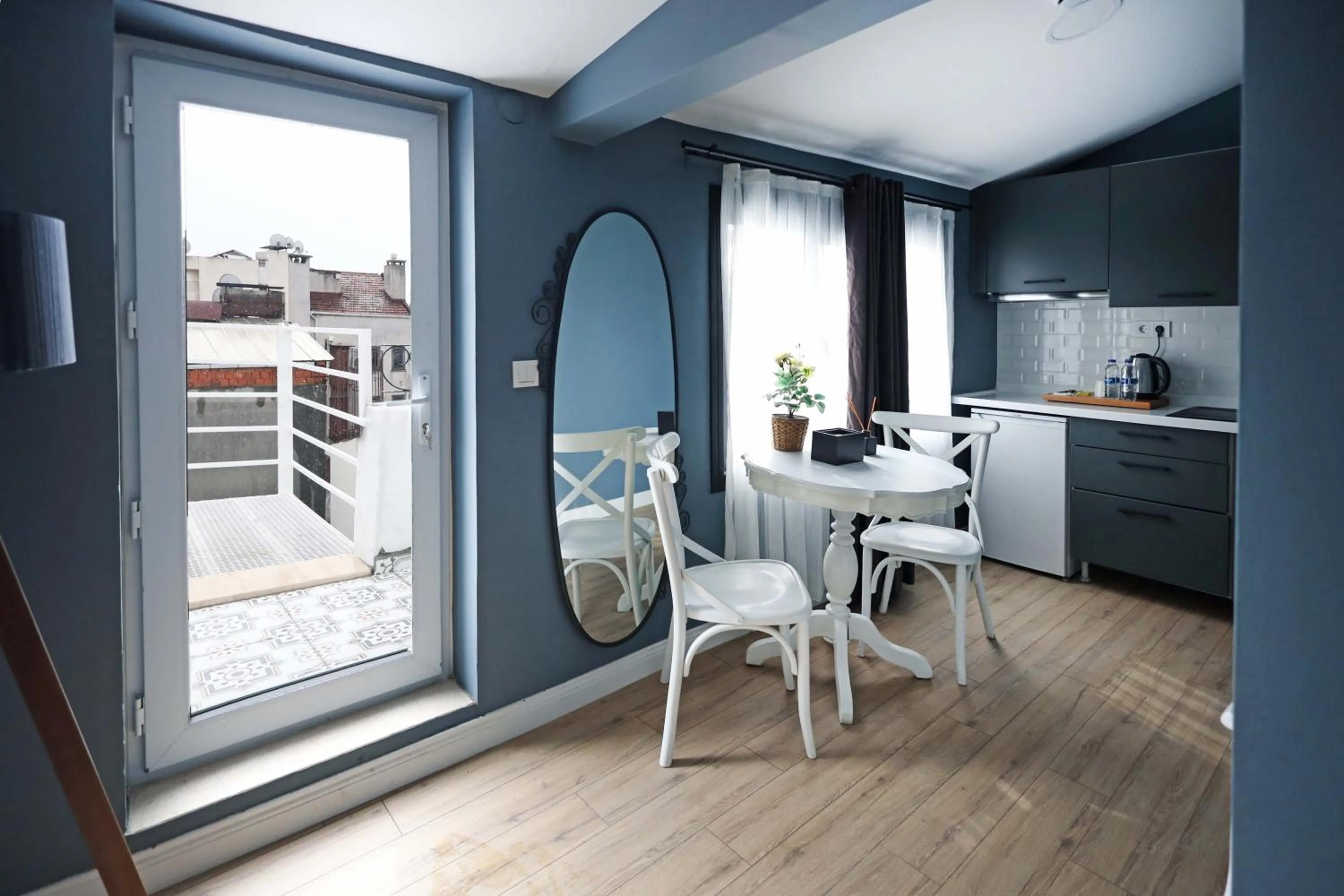 kitchen in Selvese Suites, Serviced Living in Galata