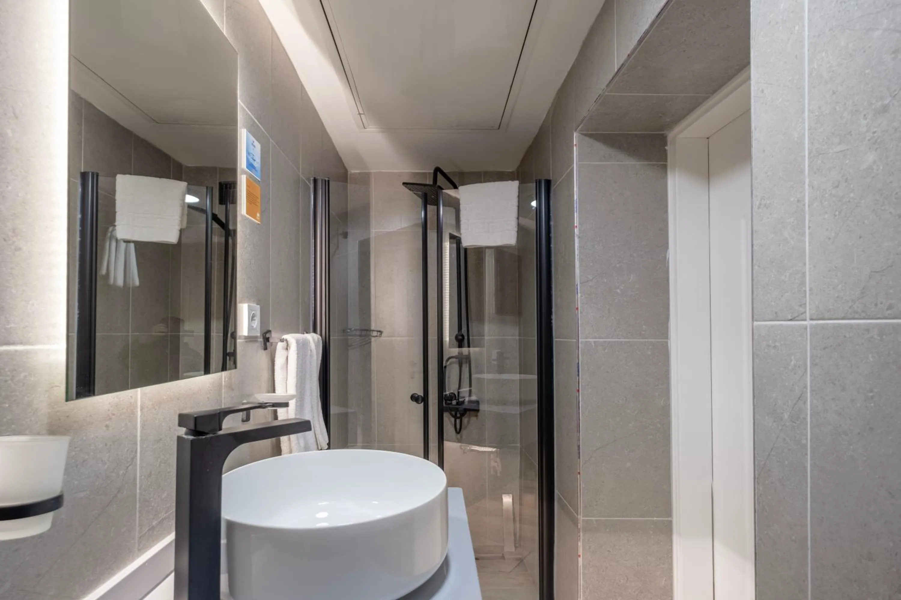 Shower in Selvese Suites, Serviced Living in Galata