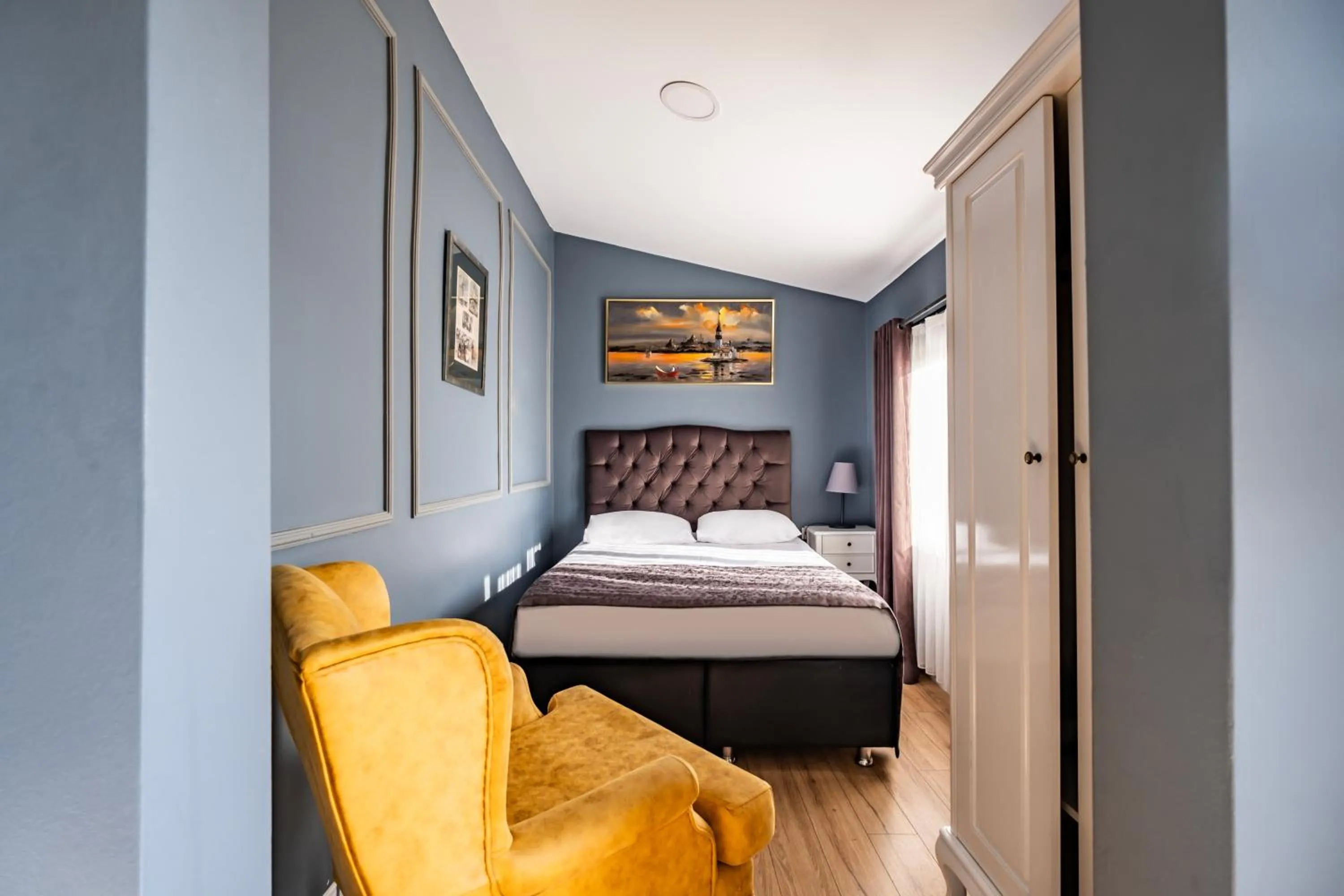 Bed in Selvese Suites, Serviced Living in Galata