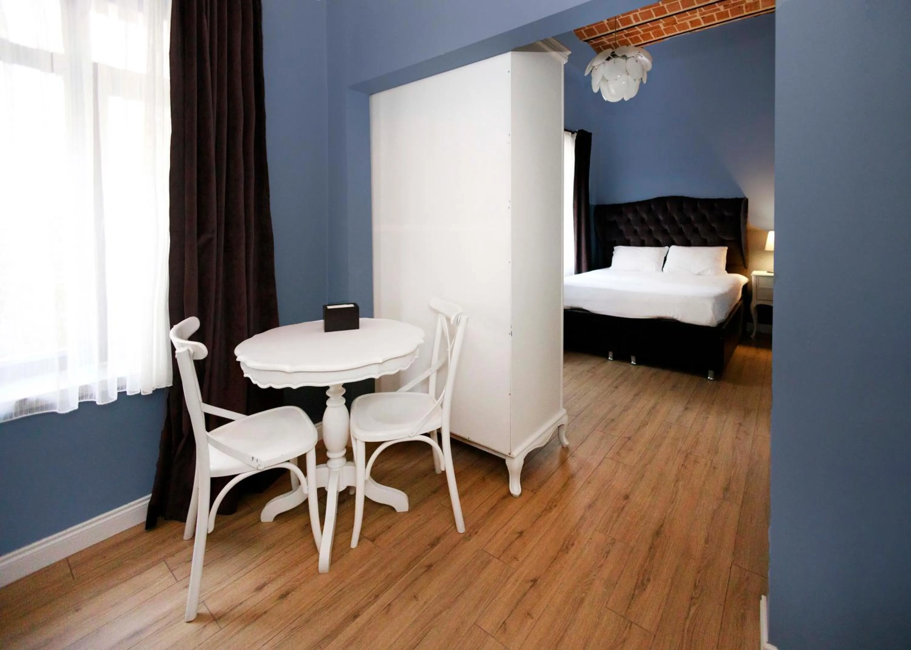 Massage, Bed in Selvese Suites, Serviced Living in Galata