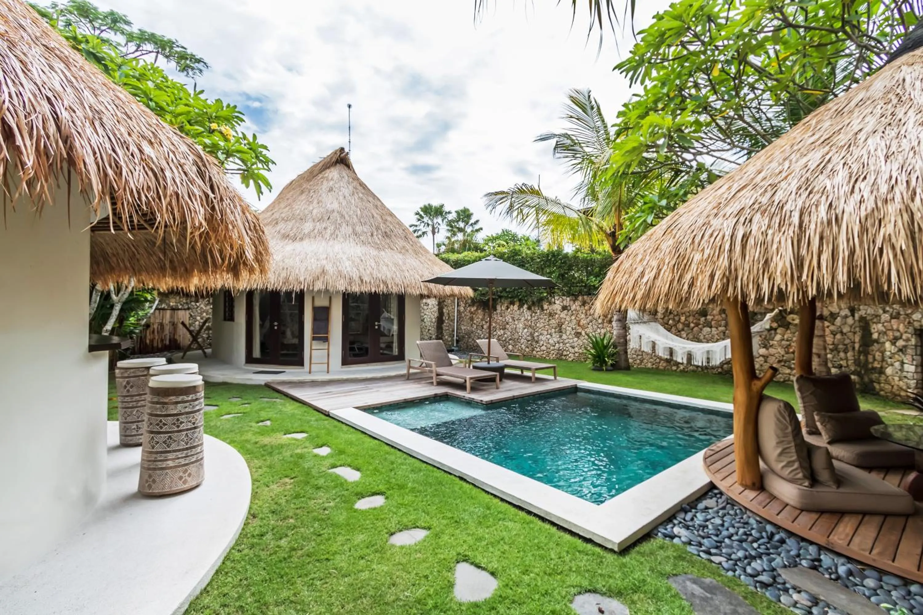 Acacia Bungalows Bingin