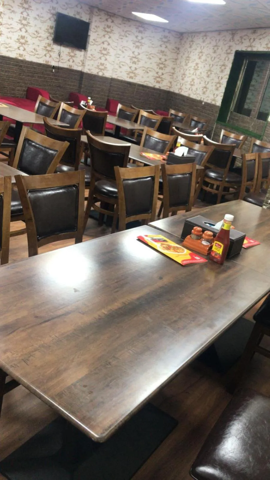 Restaurant/places to eat in Cube Hotel Dubai