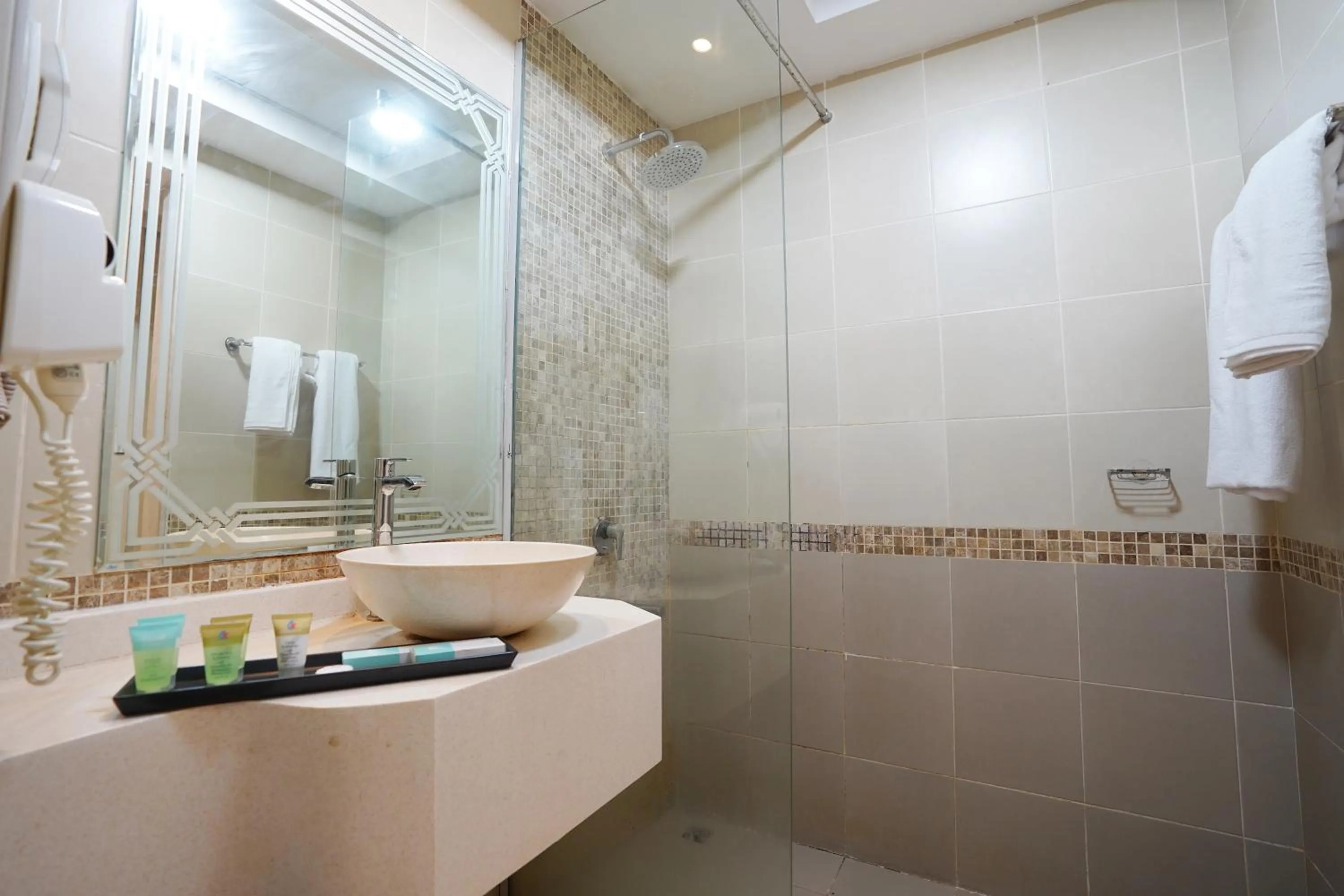 Bathroom in Cube Hotel Dubai