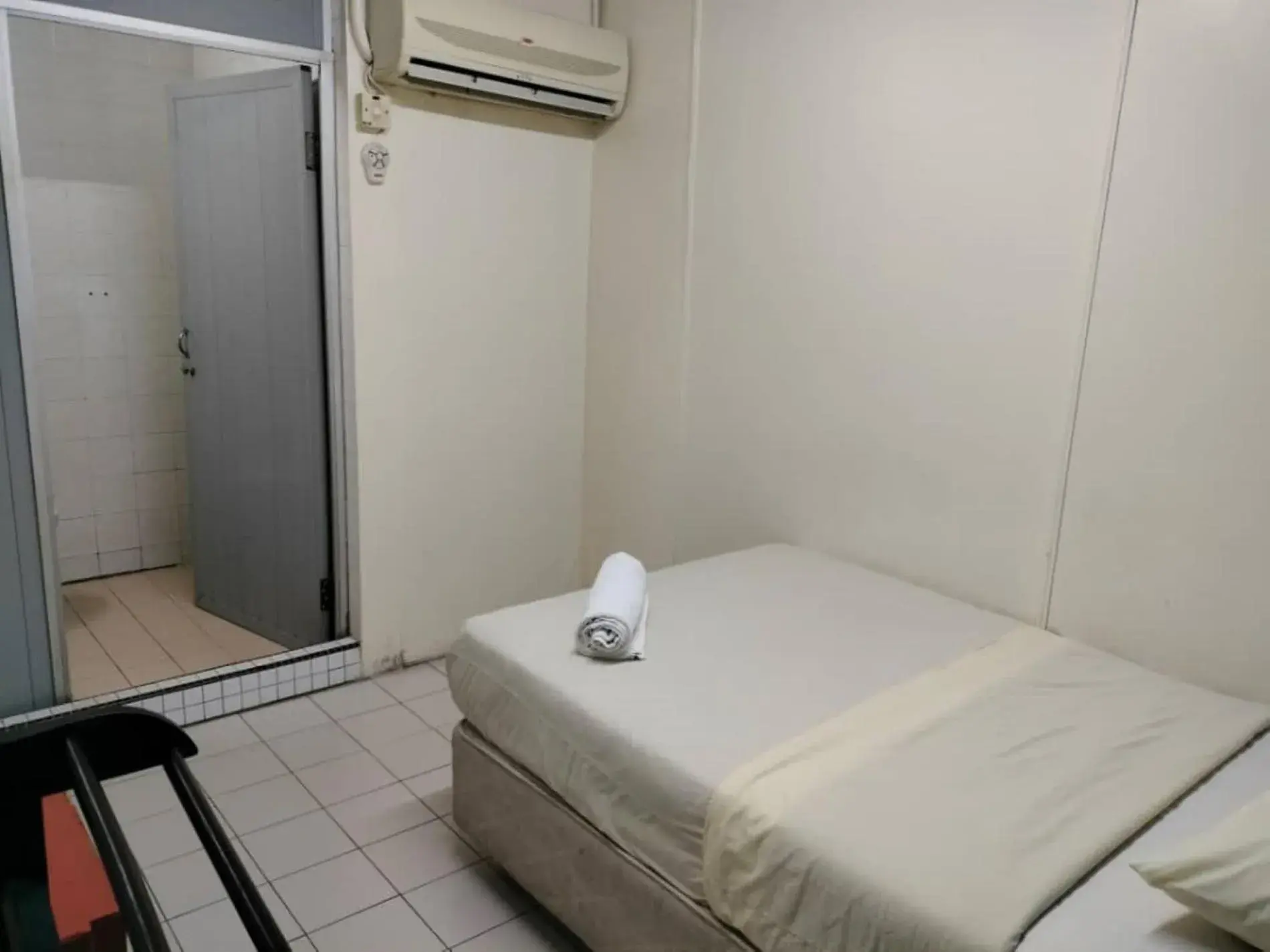 Bed in Grand Heritage Hotel Bed in Grand Heritage Hotel