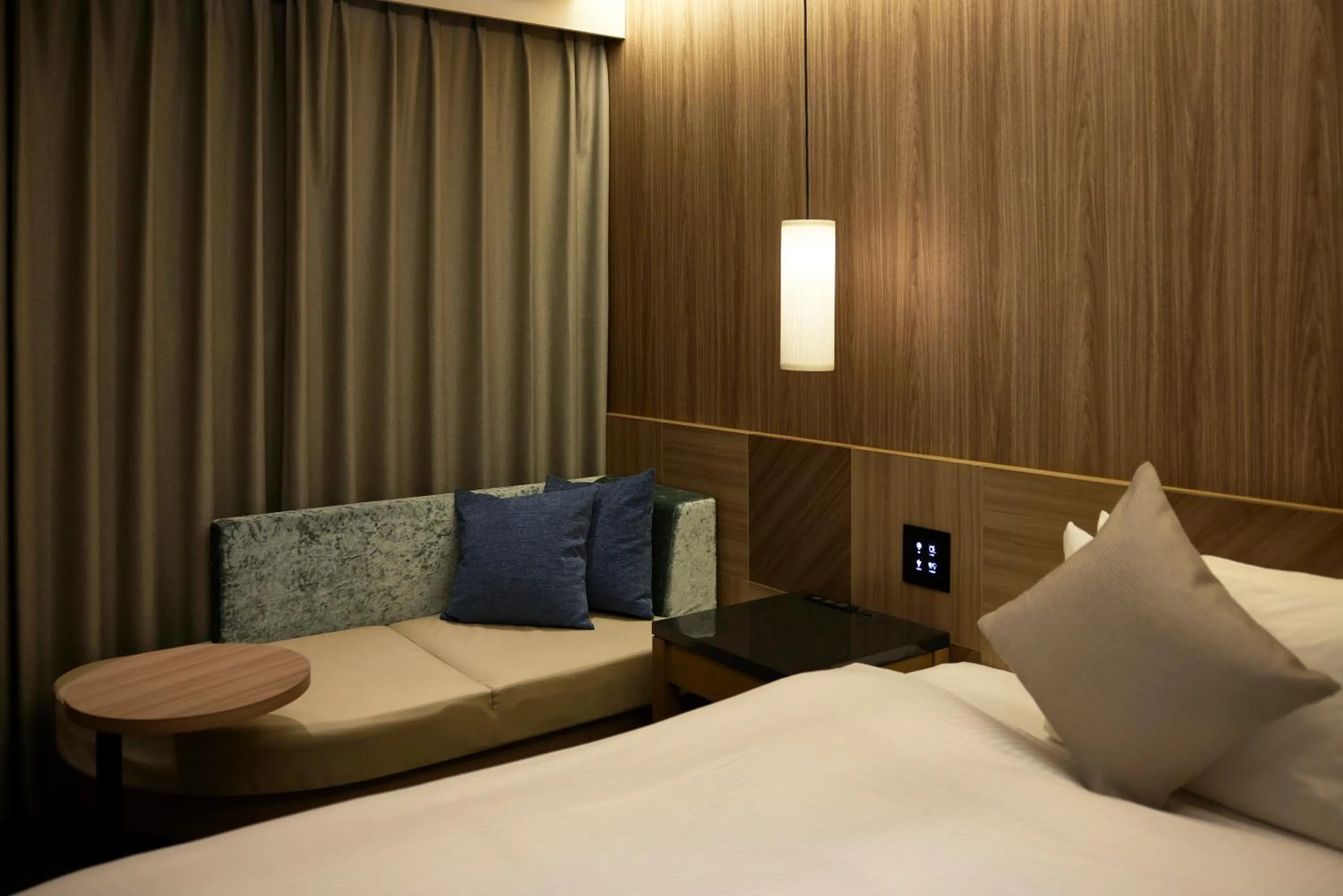 Photo of the whole room, Bed in ALFIT HOTEL & BAR AKASAKA