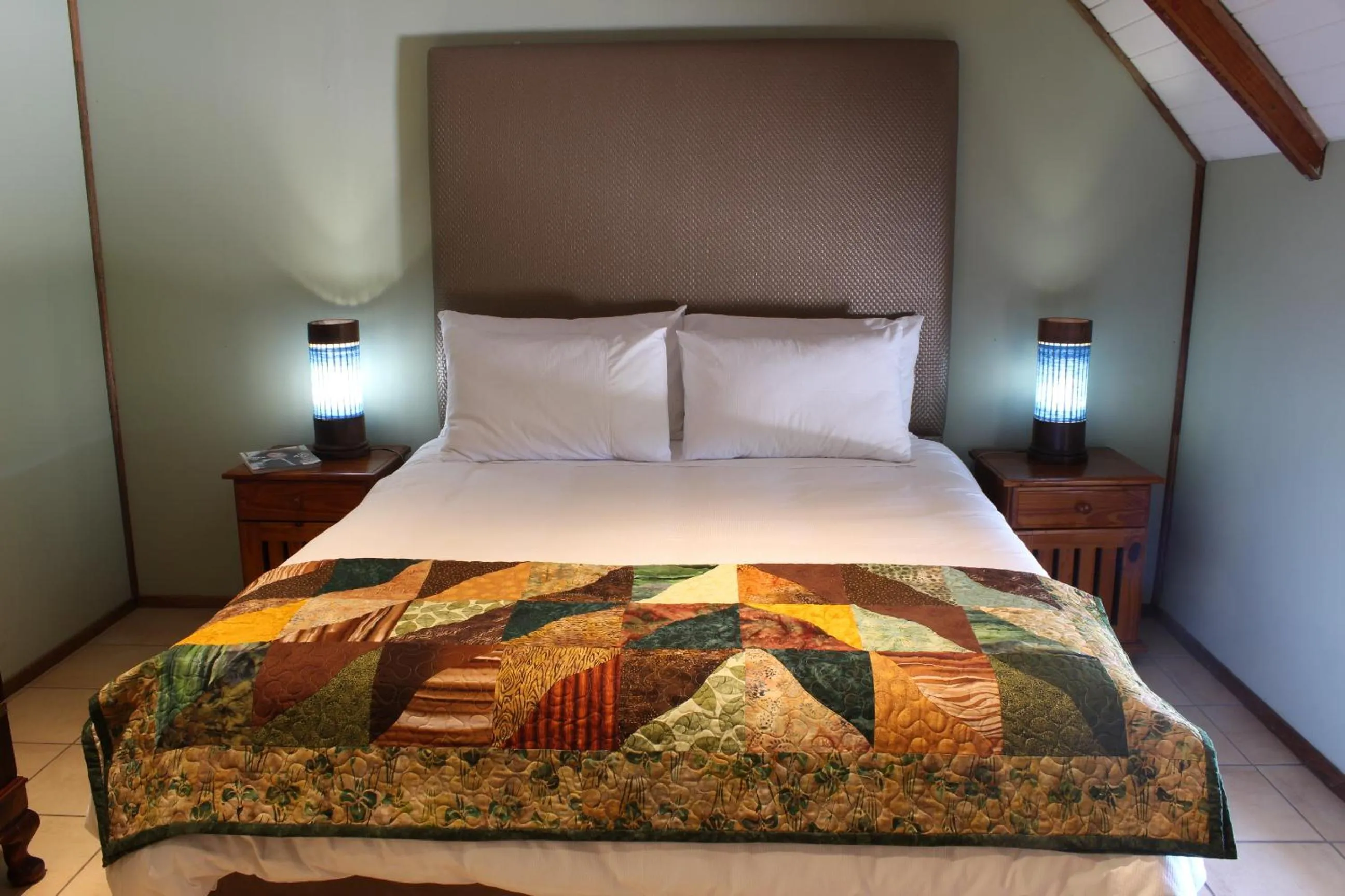 Photo of the whole room in Emzini Apartments