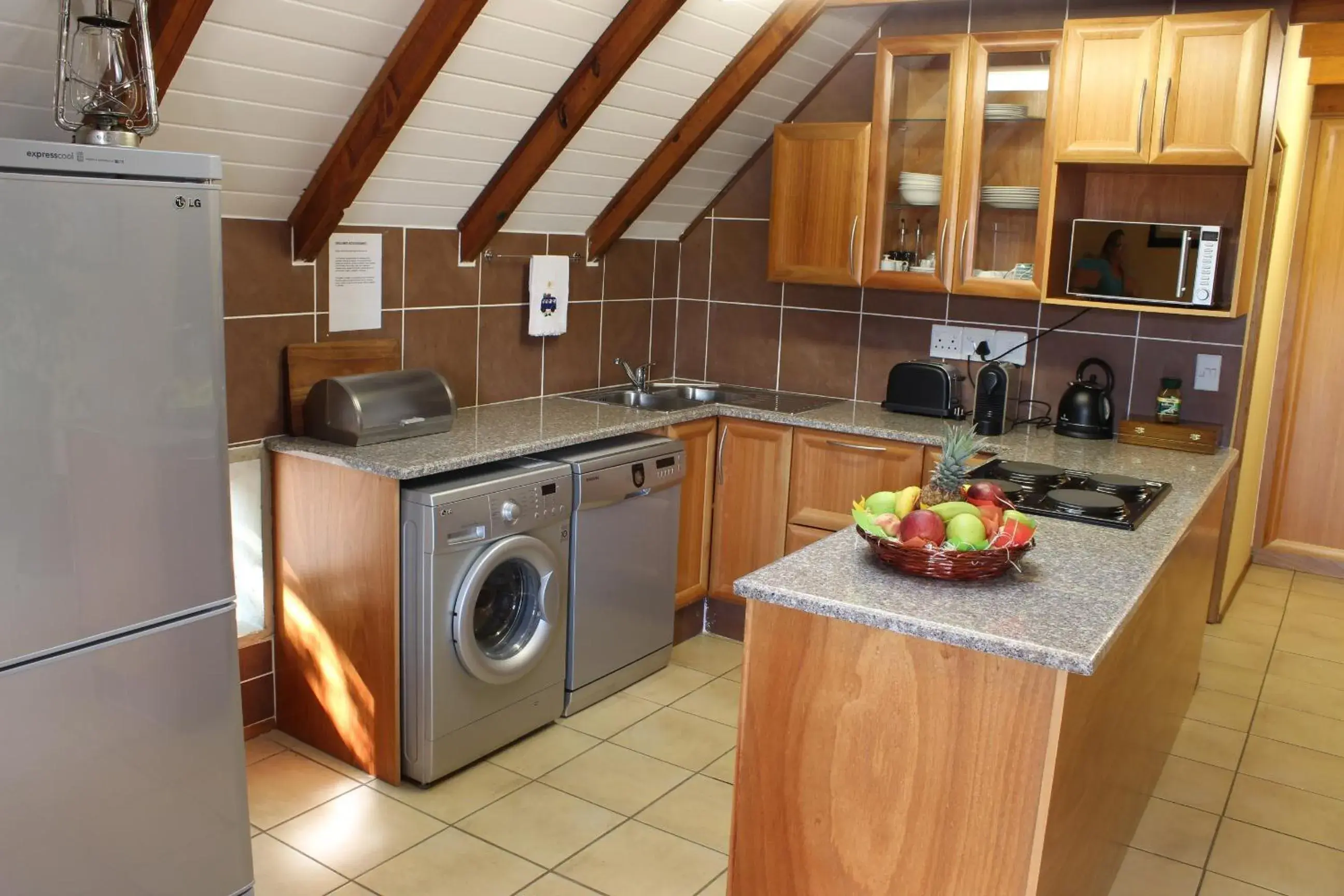 Double Room in Emzini Apartments Double Room in Emzini Apartments