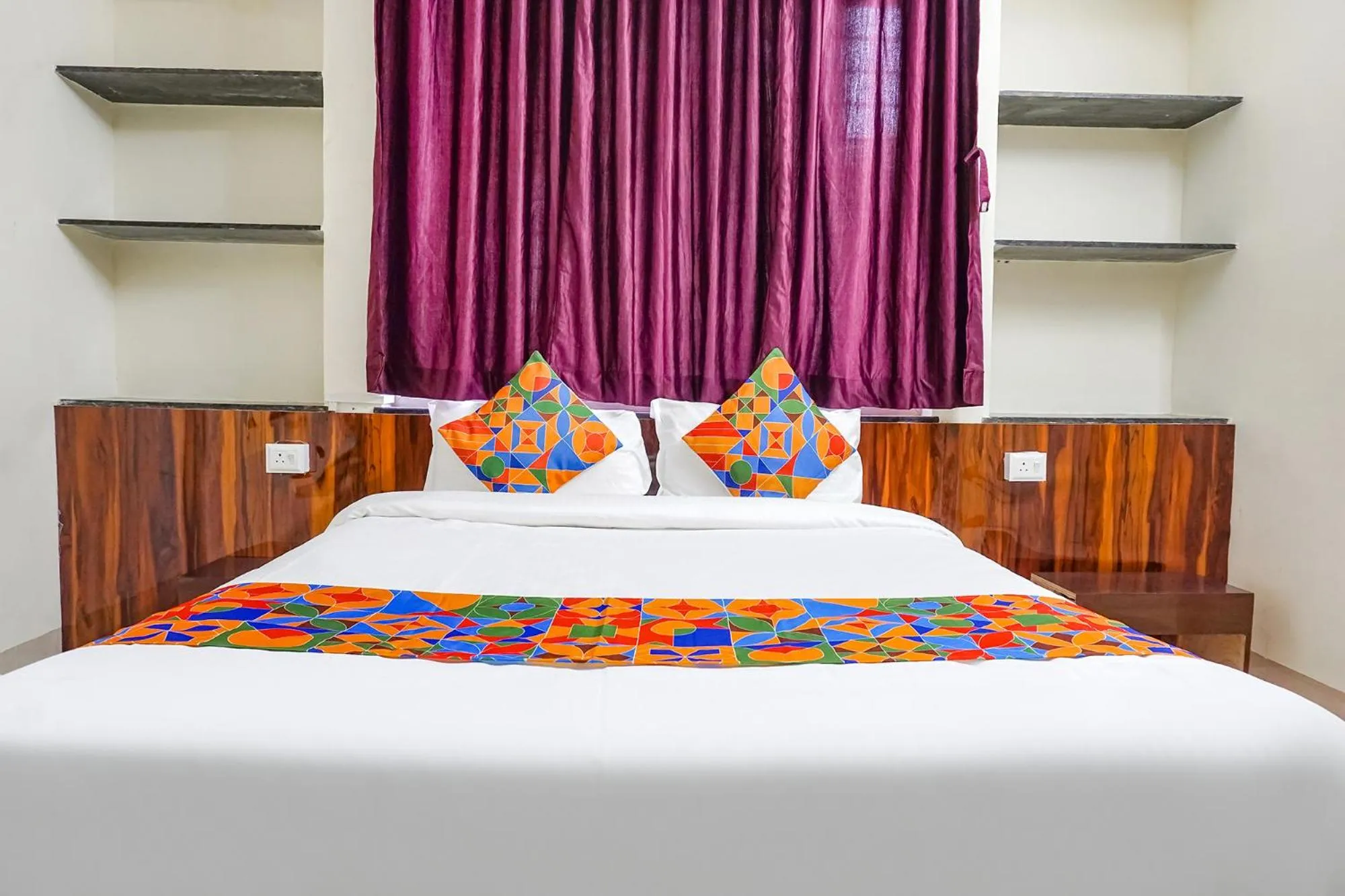 Bed in FabHotel Stay Inn - IT Hub