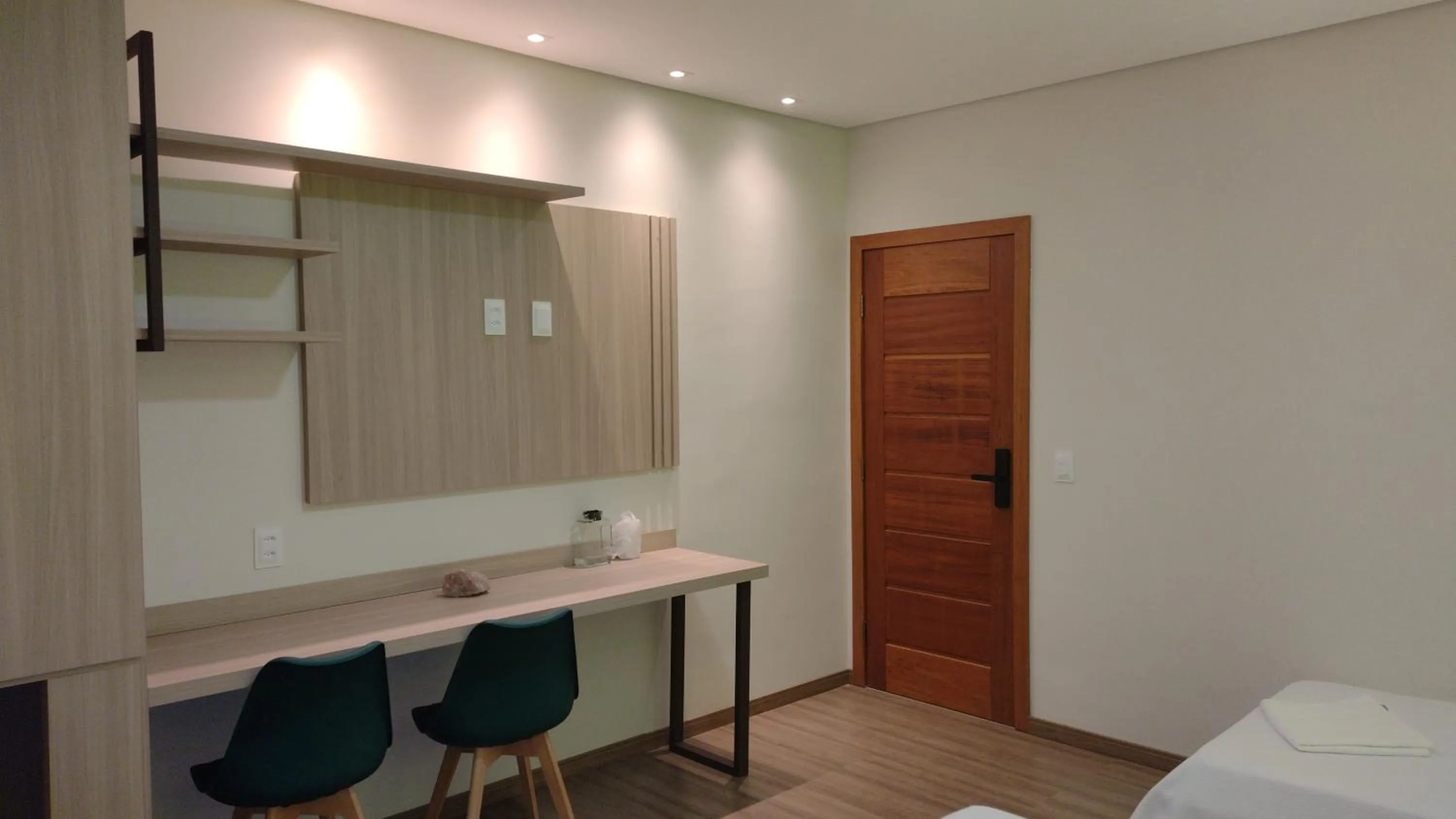 hair dresser in Pousada Boutique Raio de Luz